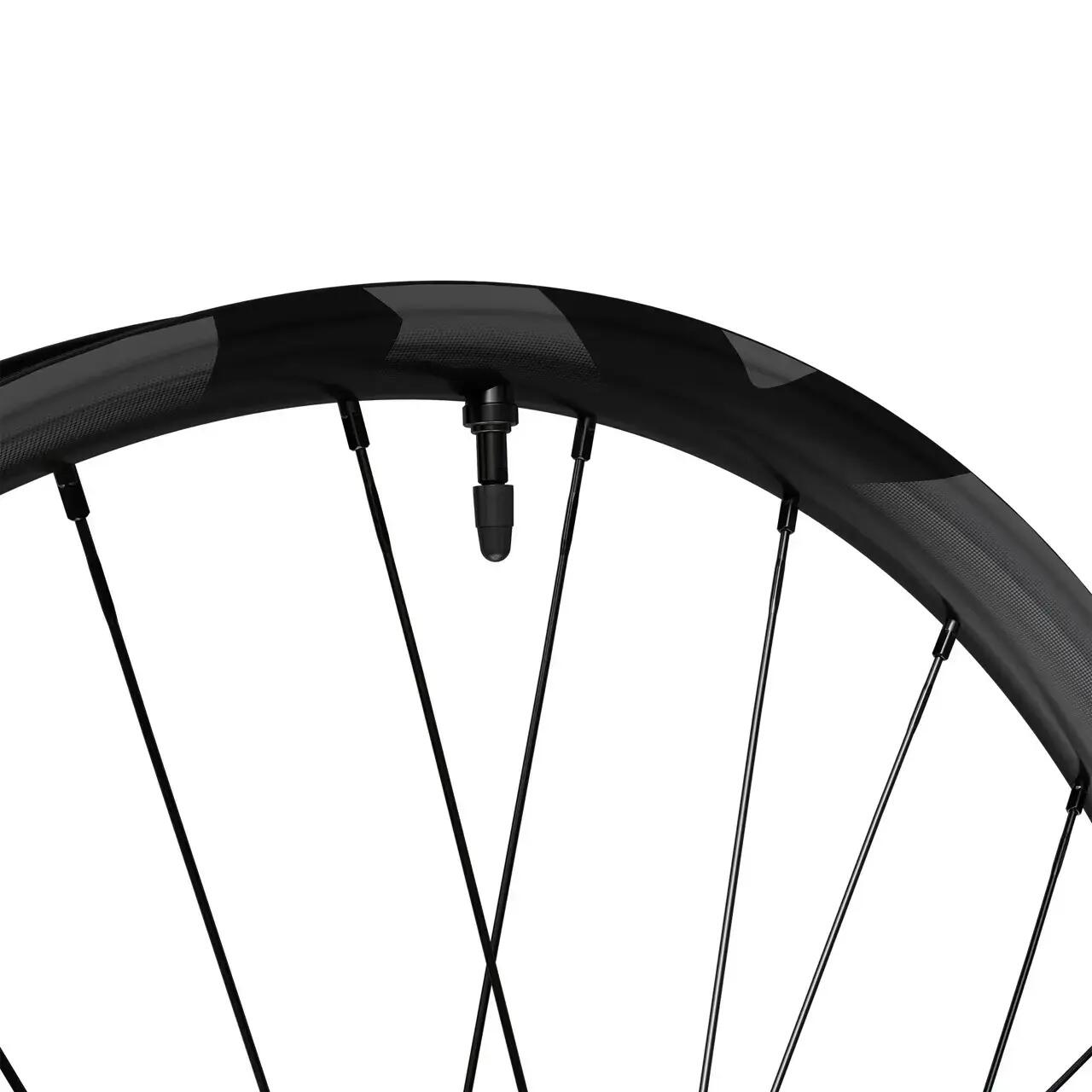 Rueda delantera Shimano M8200 3/3