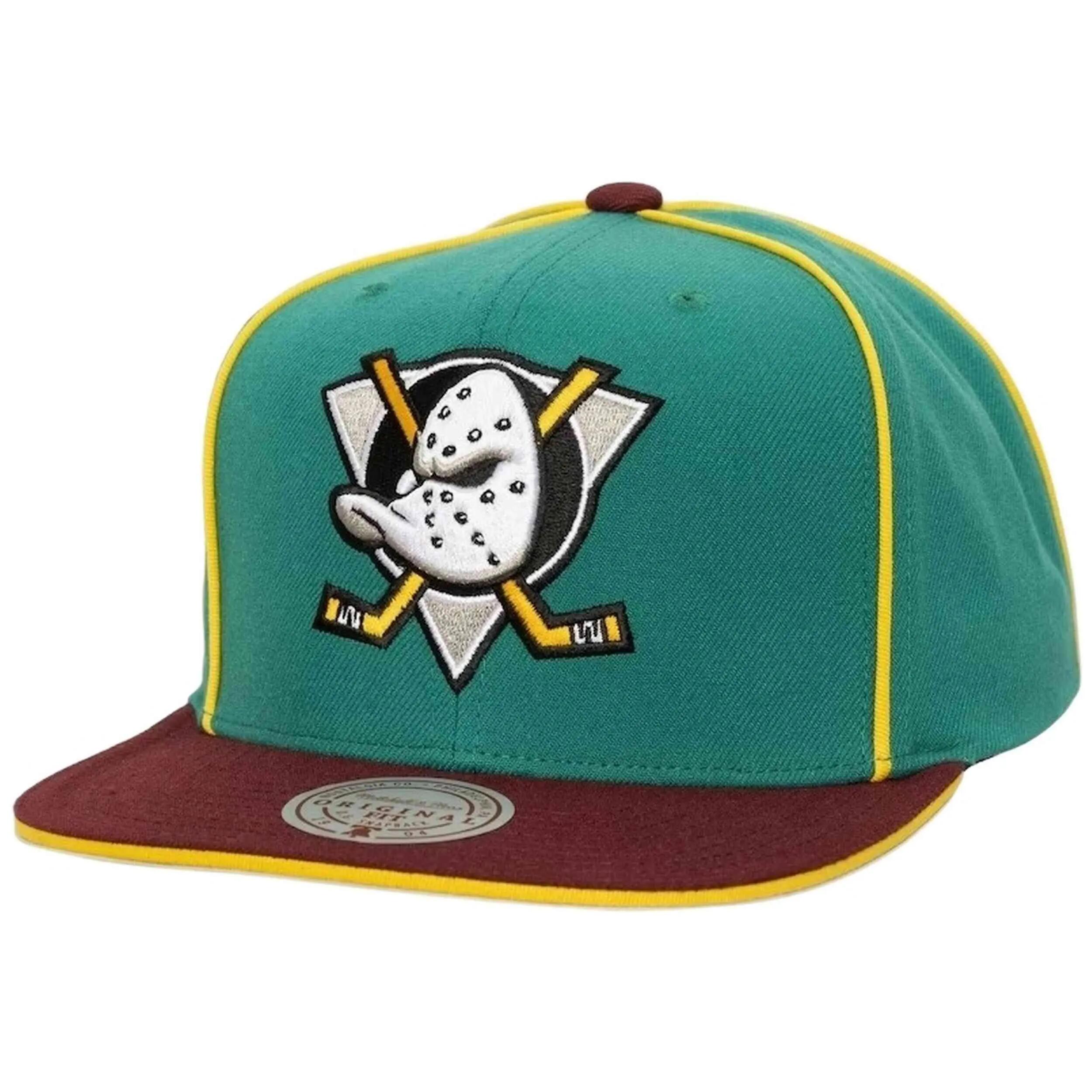 MITCHELL & NESS picture