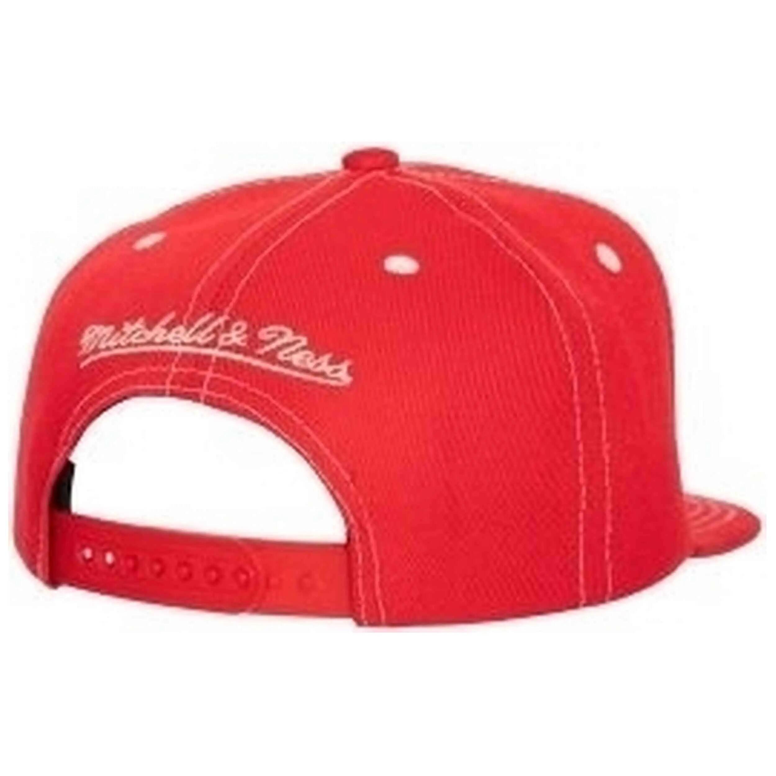 MITCHELL & NESS picture