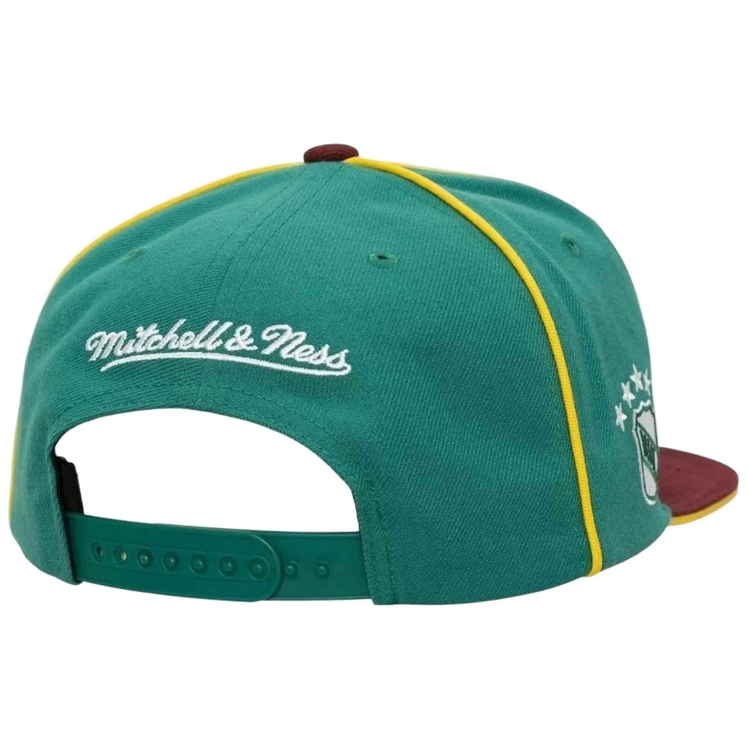 Boné Mitchell & ness modelo 072-8551 para homem 2/4