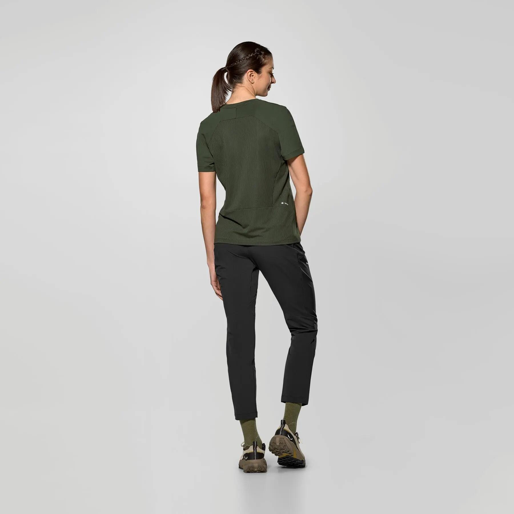 Calça feminina Salewa PEDROC 5 SHORT preta 00-0000029304_0910 tamanho M 3/4