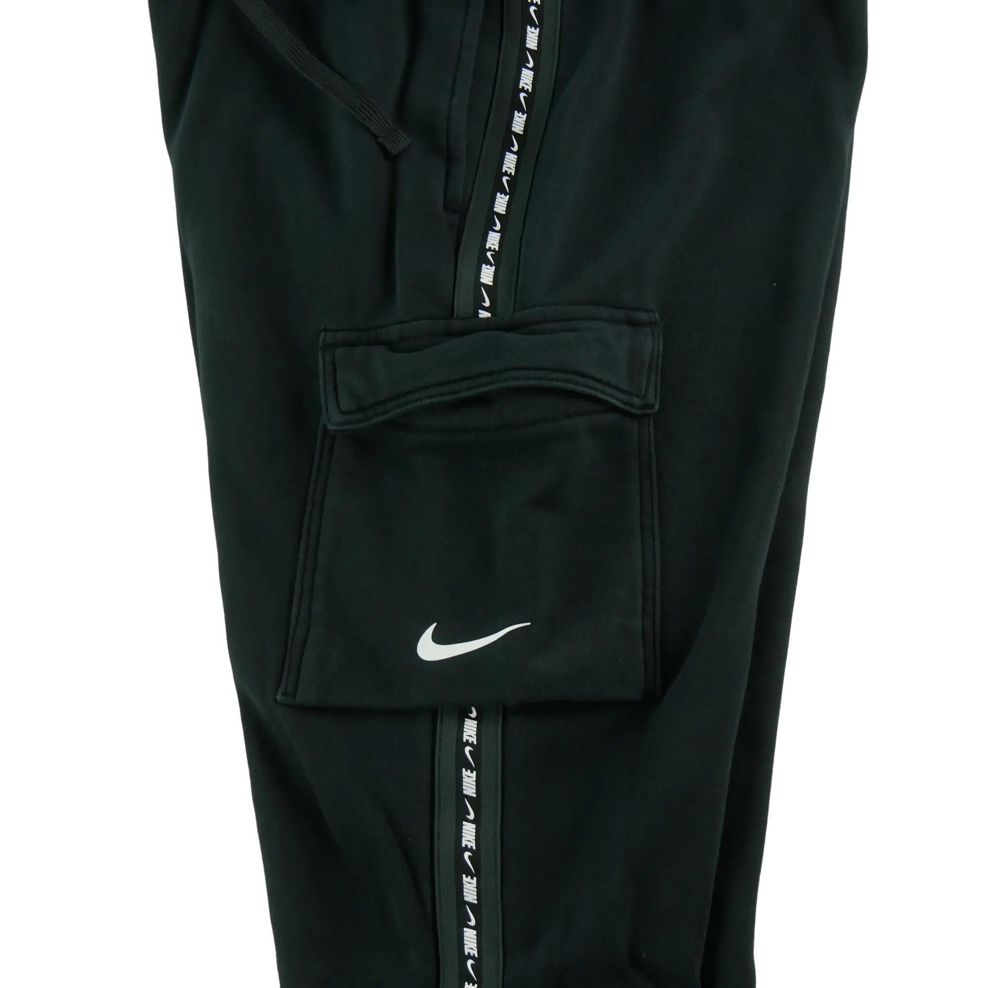 Second life - Spodnie dresowe męskie Nike Repeat Cargo zwężane - Jak nowy 4/7
