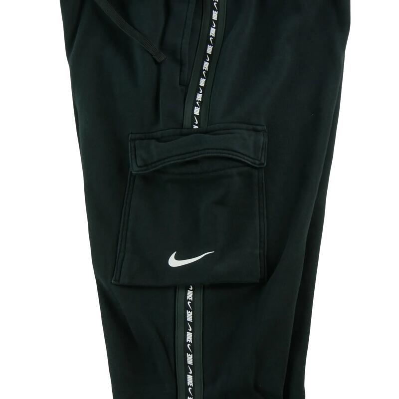 Second life - Pantaloni jogging bărbați Nike cargo tapered fit - Ca nou