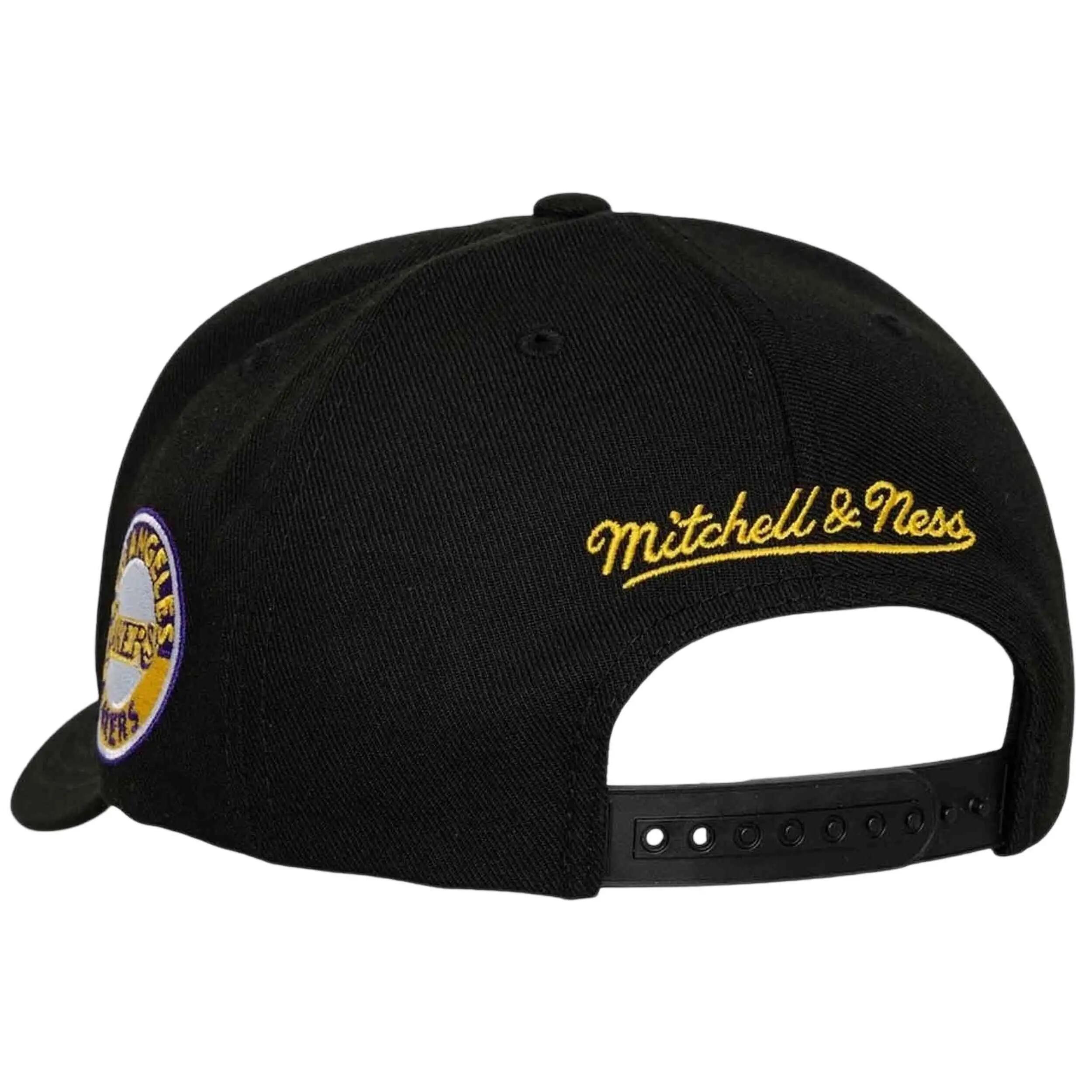 Berretto Mitchell & ness modello HP16606-LALBLCK per unisex 4/5