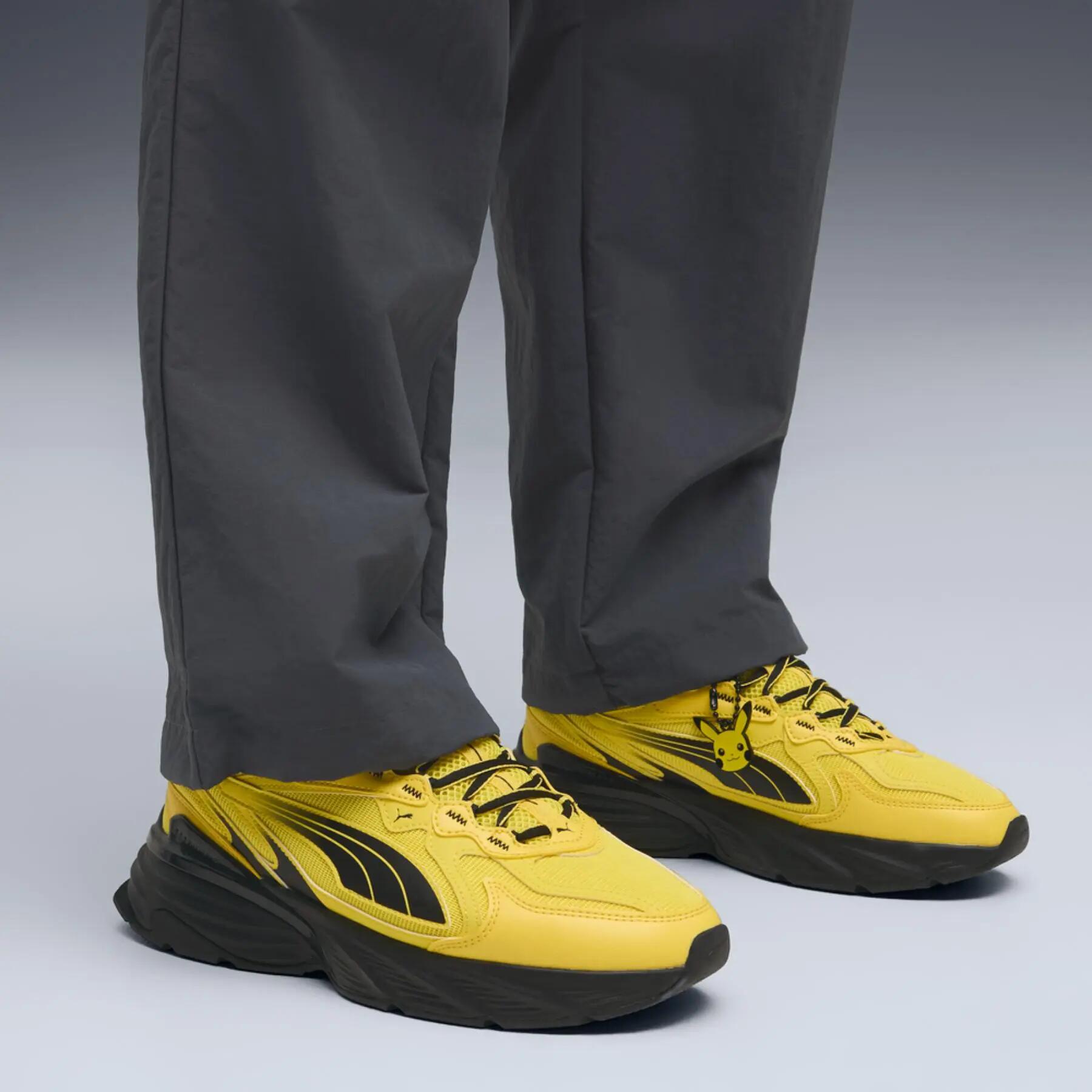 Tênis esportivo unissex Puma FADE NITRO PIKACHU amarelo 40810501 tamanho 38 7/7