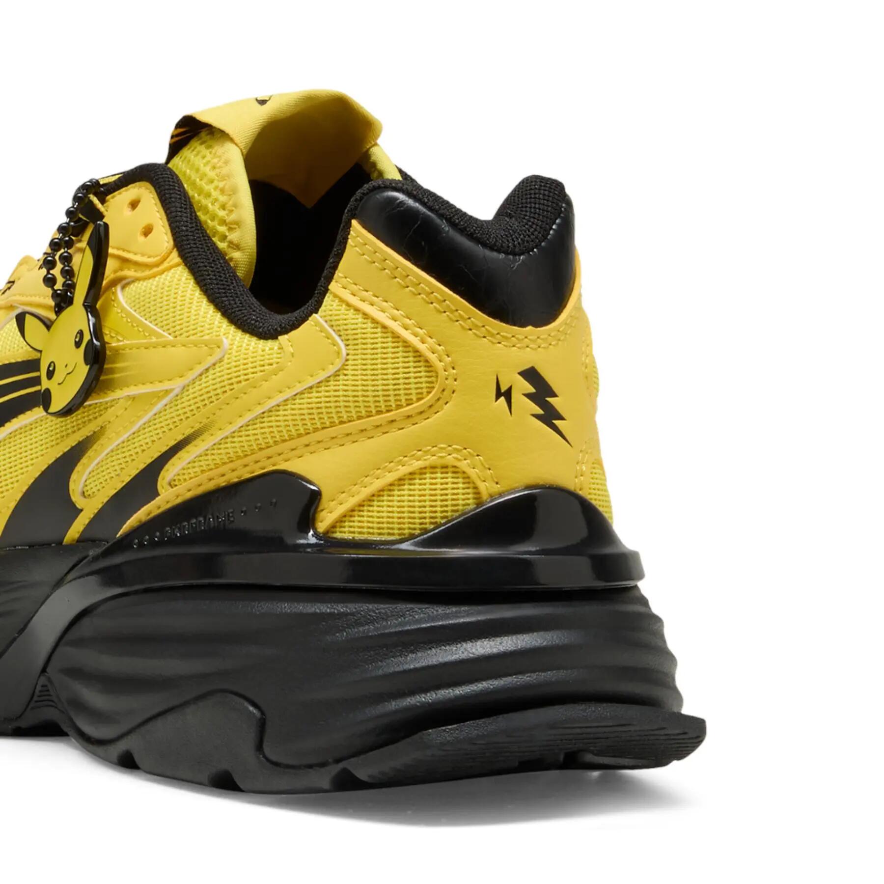Tênis esportivo unissex Puma FADE NITRO PIKACHU amarelo 40810501 tamanho 38 6/7