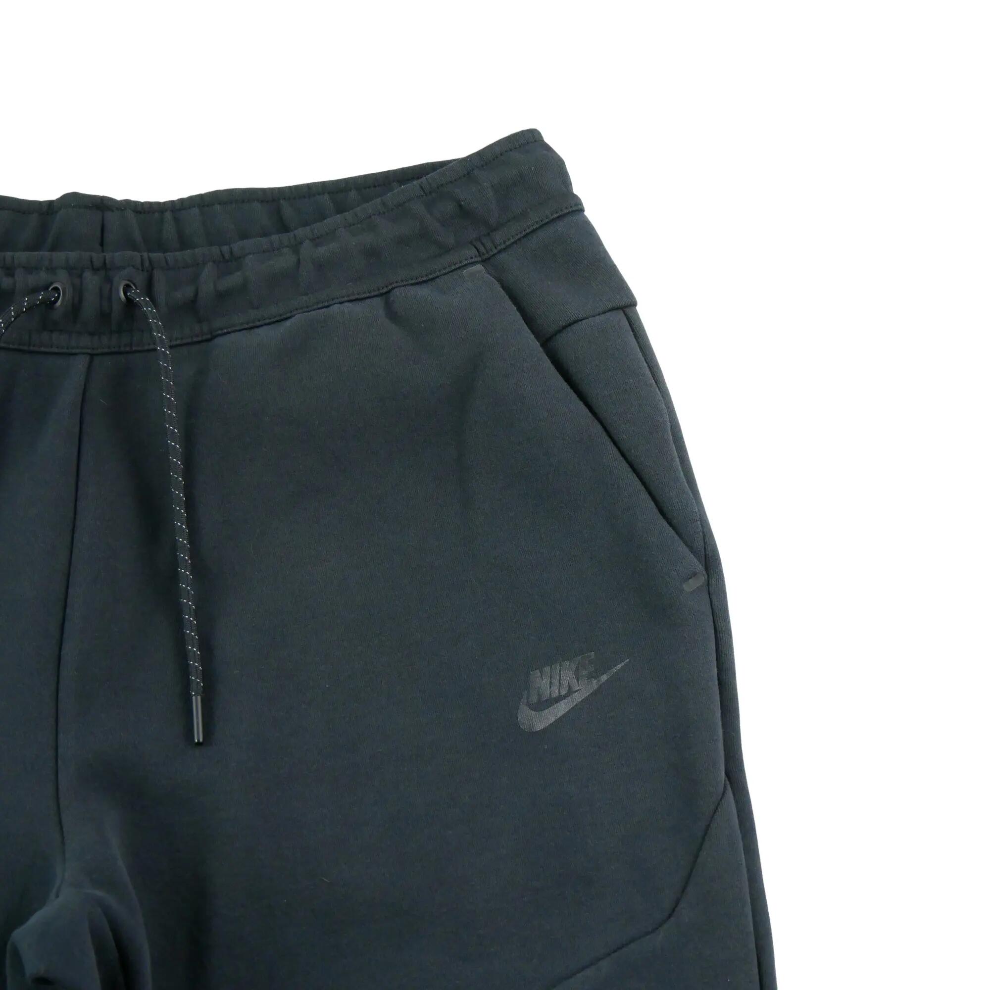 Second life - Spodnie dresowe męskie Nike Tech Fleece - Stan bardzo dobry 3/5
