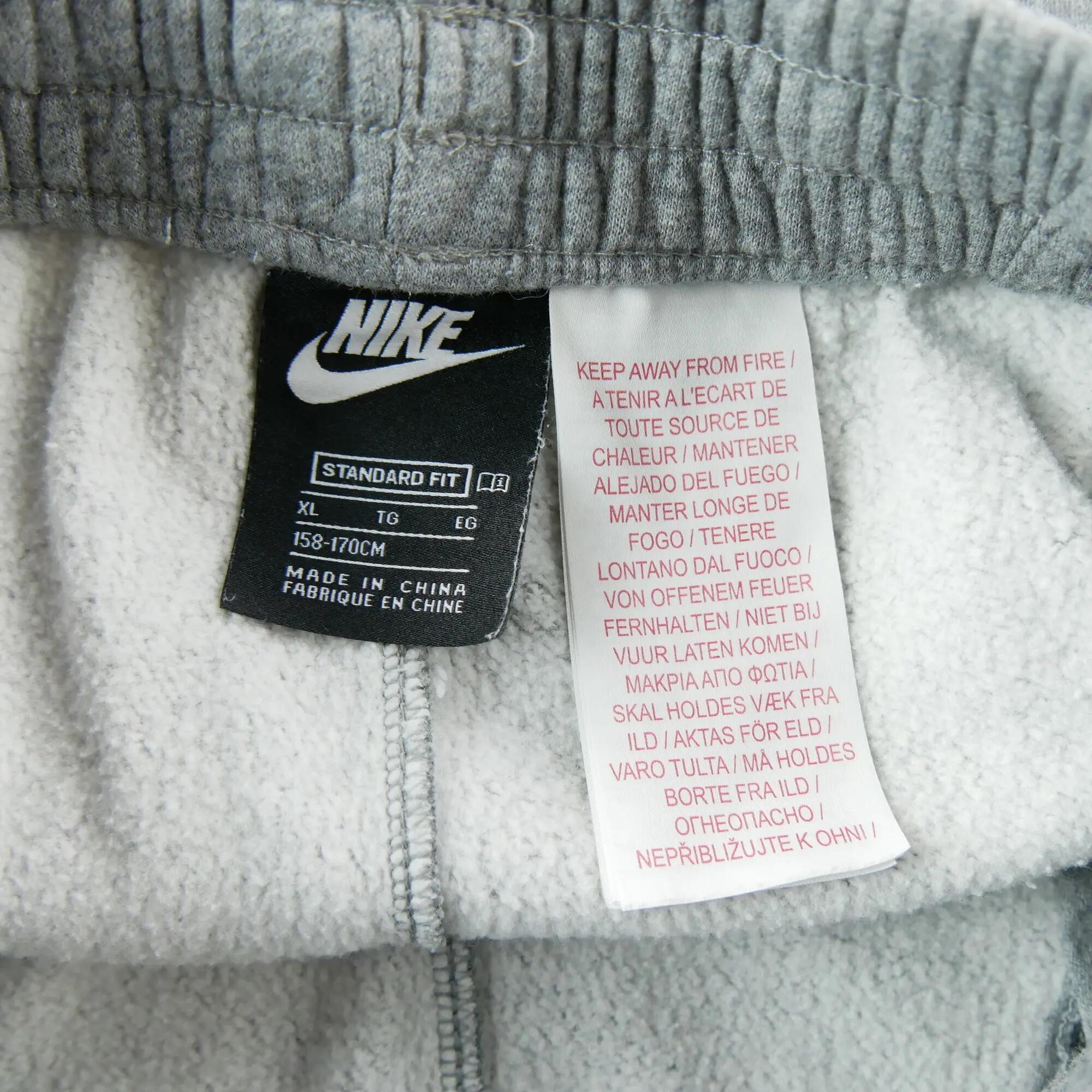 Second life - Spodnie dresowe męskie Nike standard fit - Jak nowy 5/5