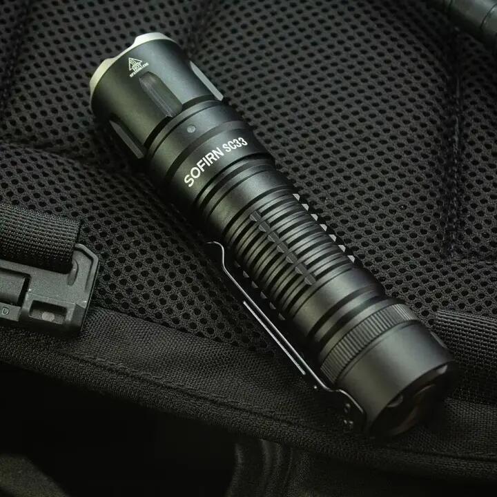 Latarka turystyczna Sofirn SC33 akumulatorowa 5200 lm USB-C 2/7