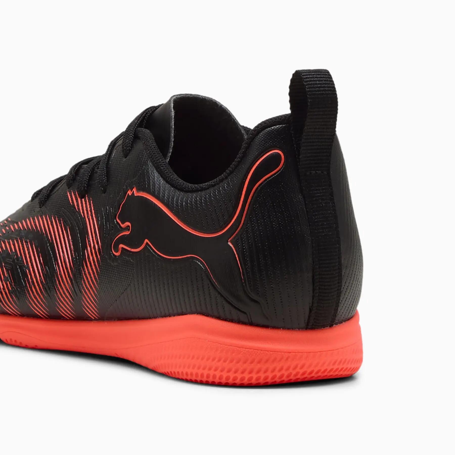 Scarpe da interno Puma FUTURE 9 PLAY IT JR da ragazzo, nere 10892702 r 35 6/7