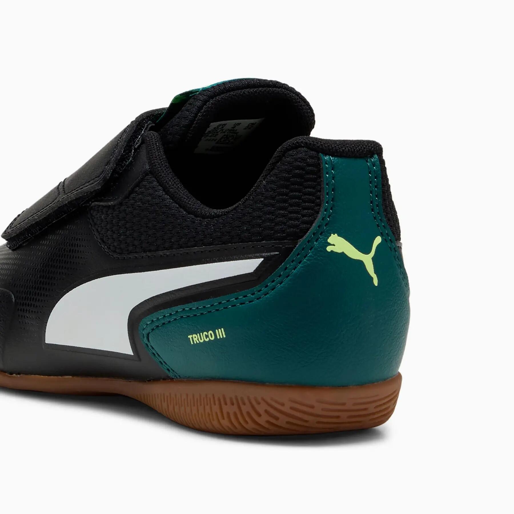 Scarpe da interno Puma TRUCO III V JR da ragazzo, nere 10857502 r 33 6/7