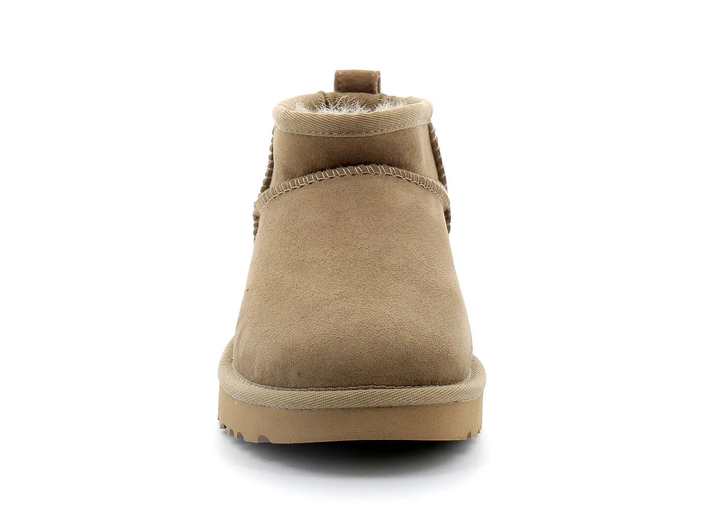 Shoes - City - Leather boots - Velour/nubuck, Classic Ultra Mini - Olive 2/5