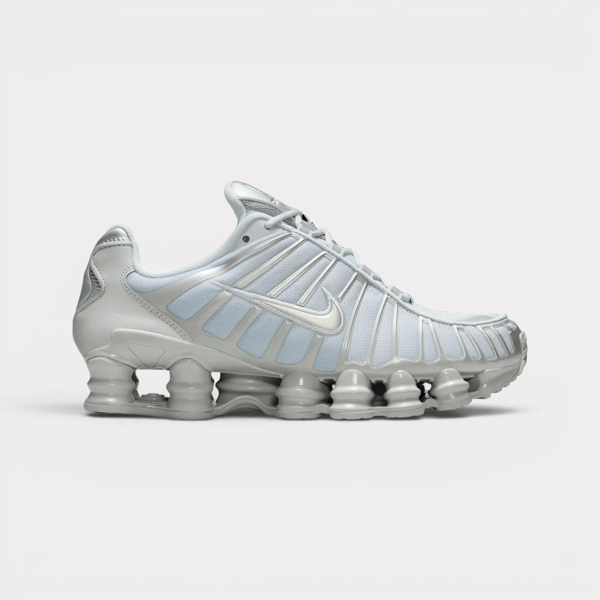 NIKE picture