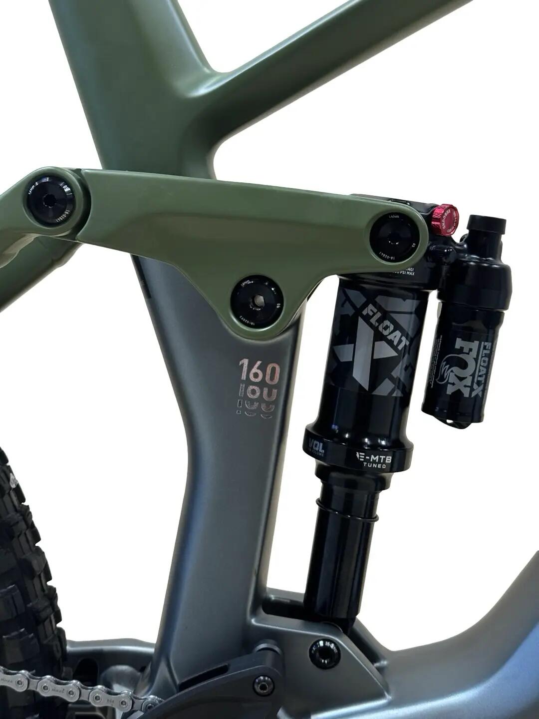 Segunda Vida -Bicicleta E-montaña Cube Stereo Hybrid 160 HPC TM 750-Como nuevo 8/13