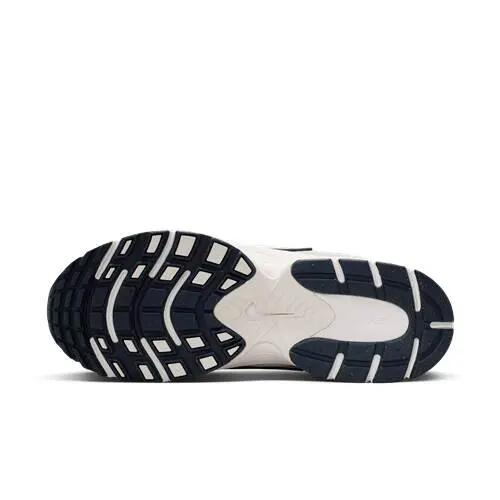 Buty do chodzenia damskie Nike V5 RNR4 Suede 2 2/5