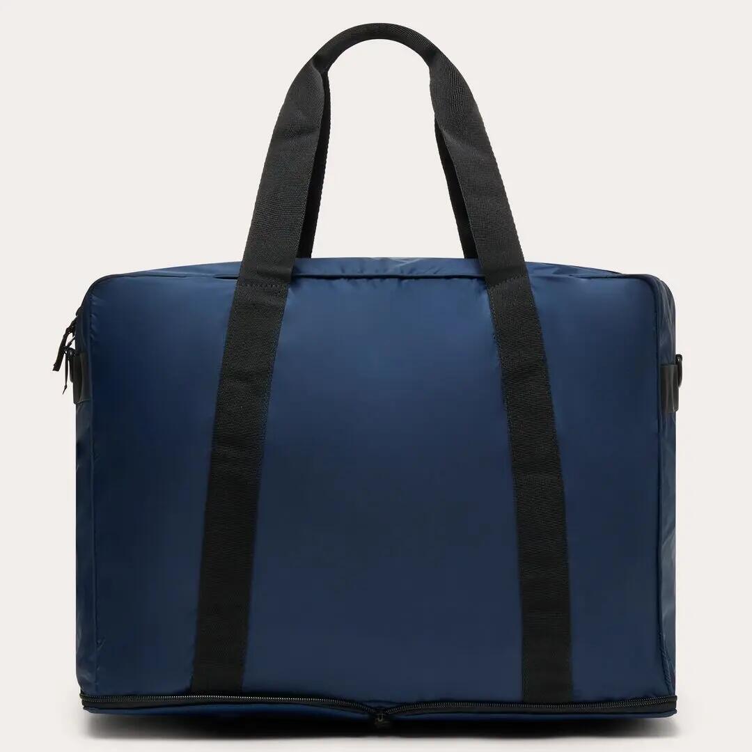 Bolsa de viaje plegable Oakley de 42 L 2/4
