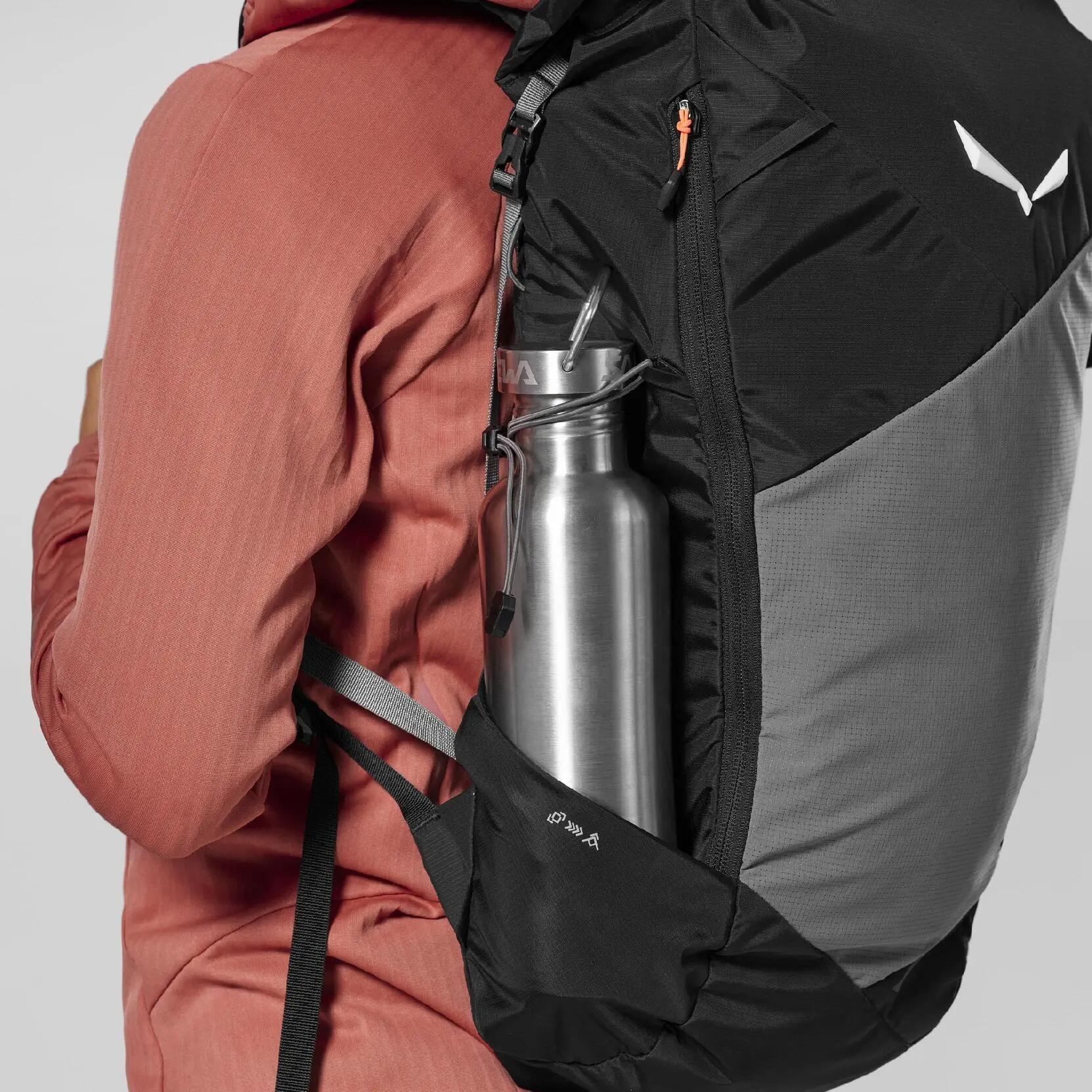 Mochila de trekking feminina Salewa PEDROC CORE 20 L preta 00-0000075026_0910 3/6