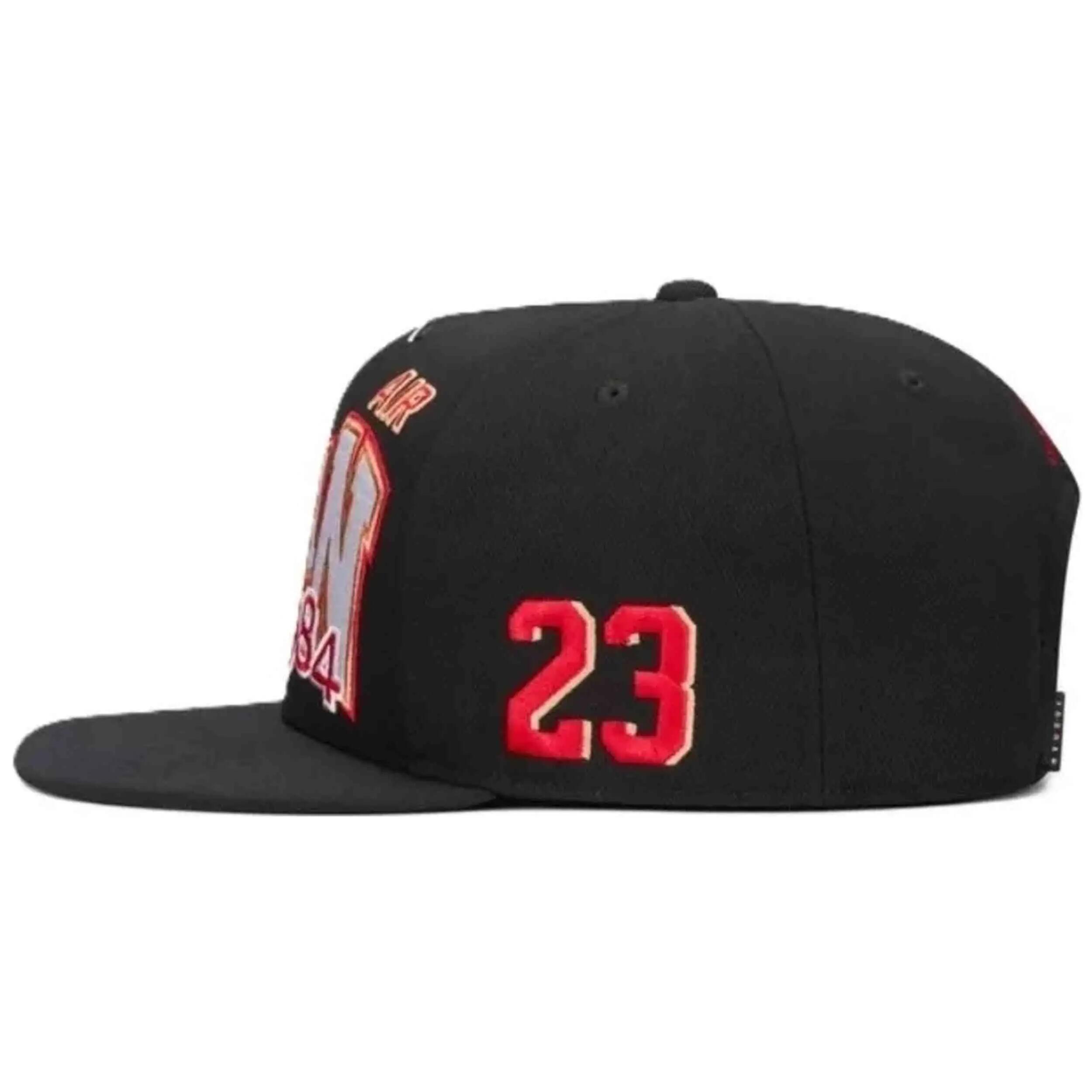 Pet Jordan model HV1079-010 voor unisex 2/4