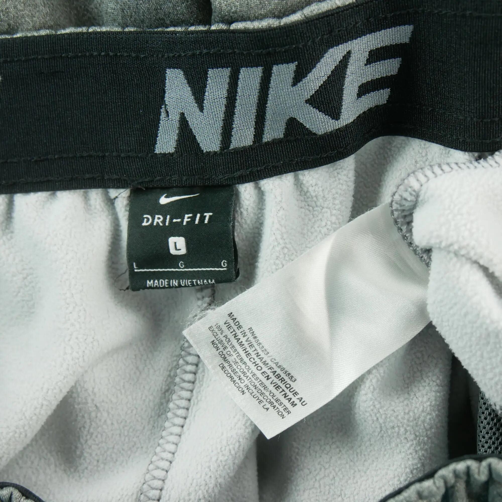 Second life - Spodnie dresowe męskie Nike Dri-FIT - Jak nowy 5/6