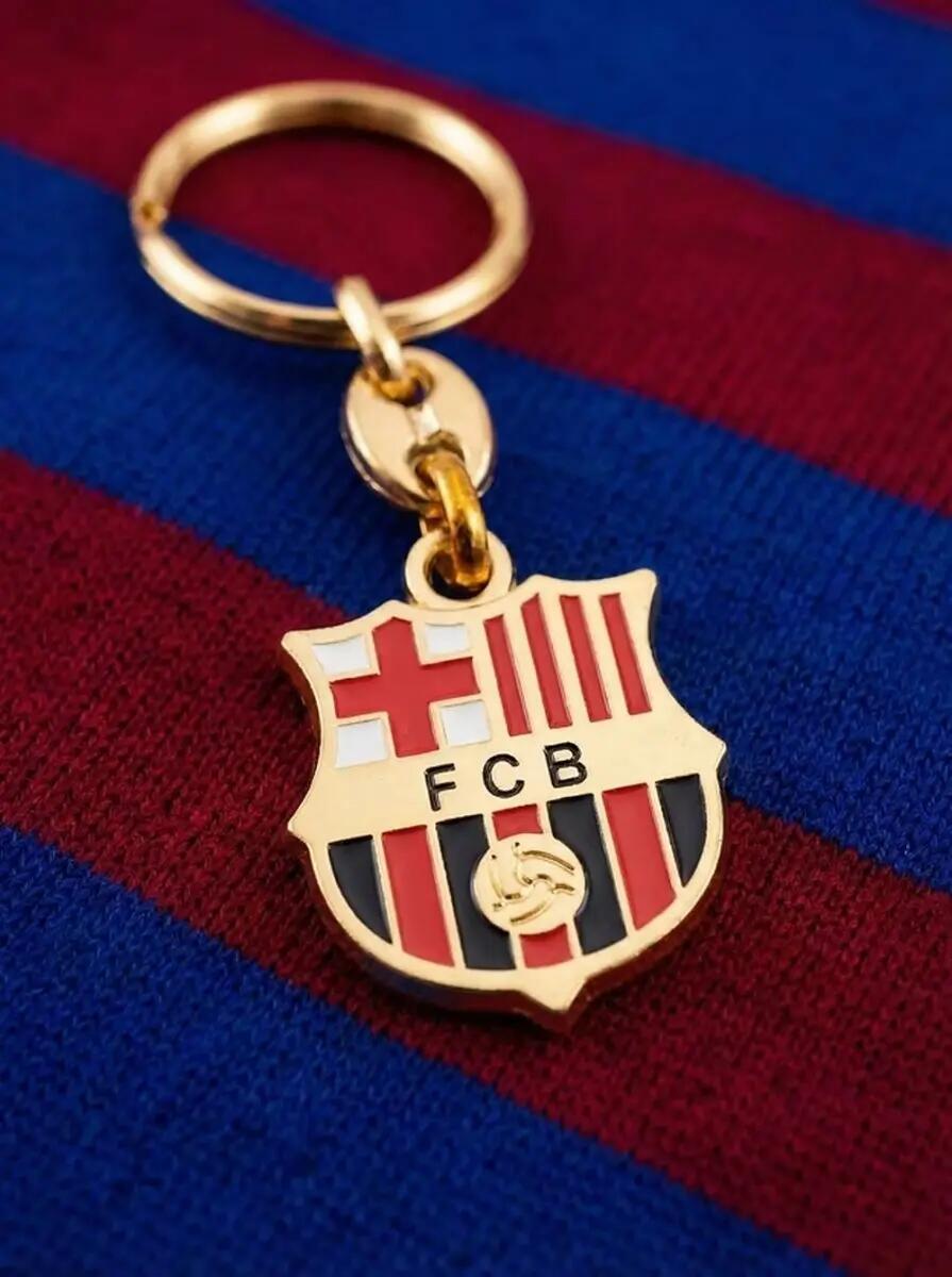 FC Barcelona brelok herb oryginalny na licencji złoty 5/5