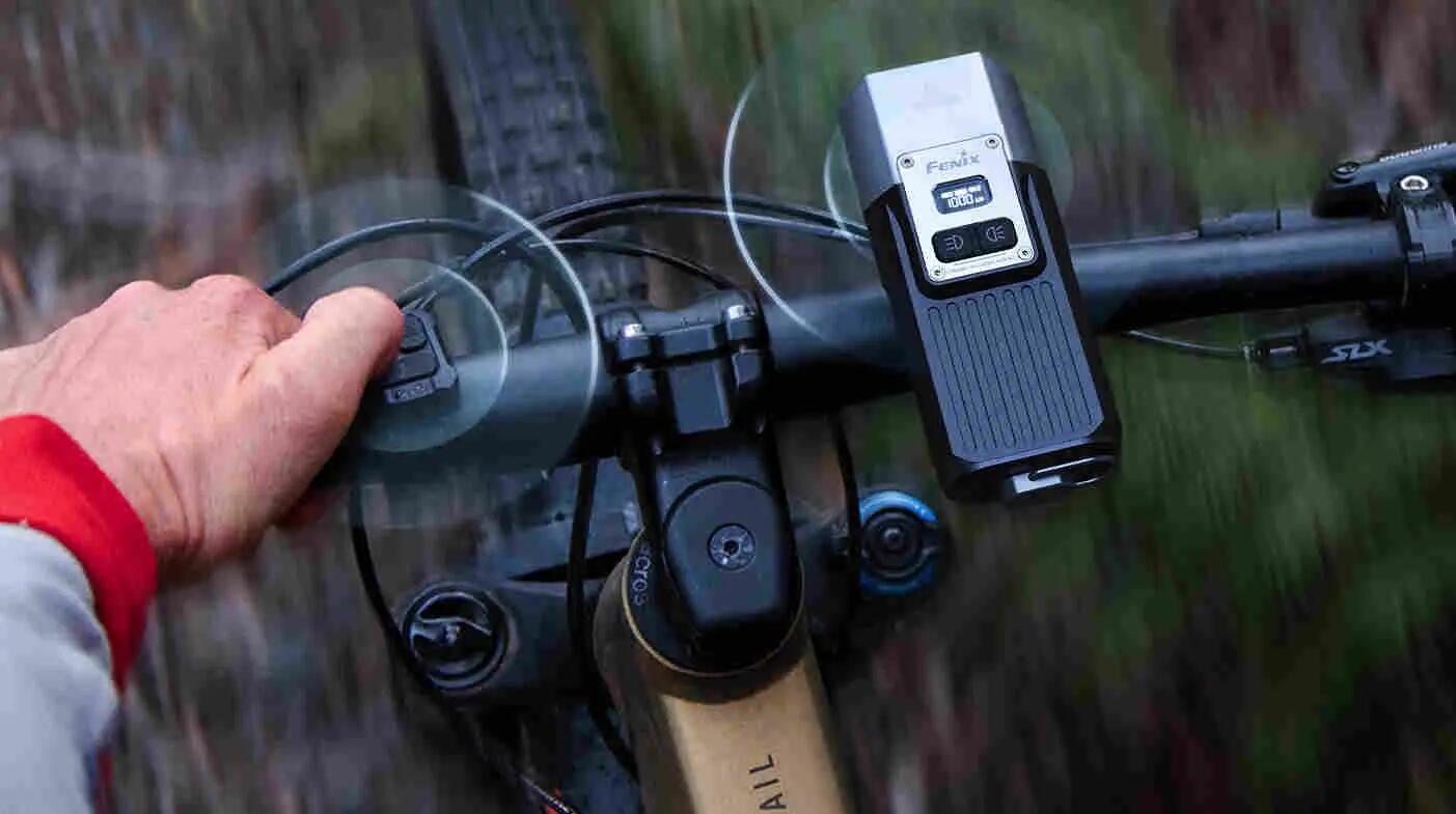 Faro Anteriore da Bici Fenix BC45R 3300 Lumen Ricaricabile 2/3