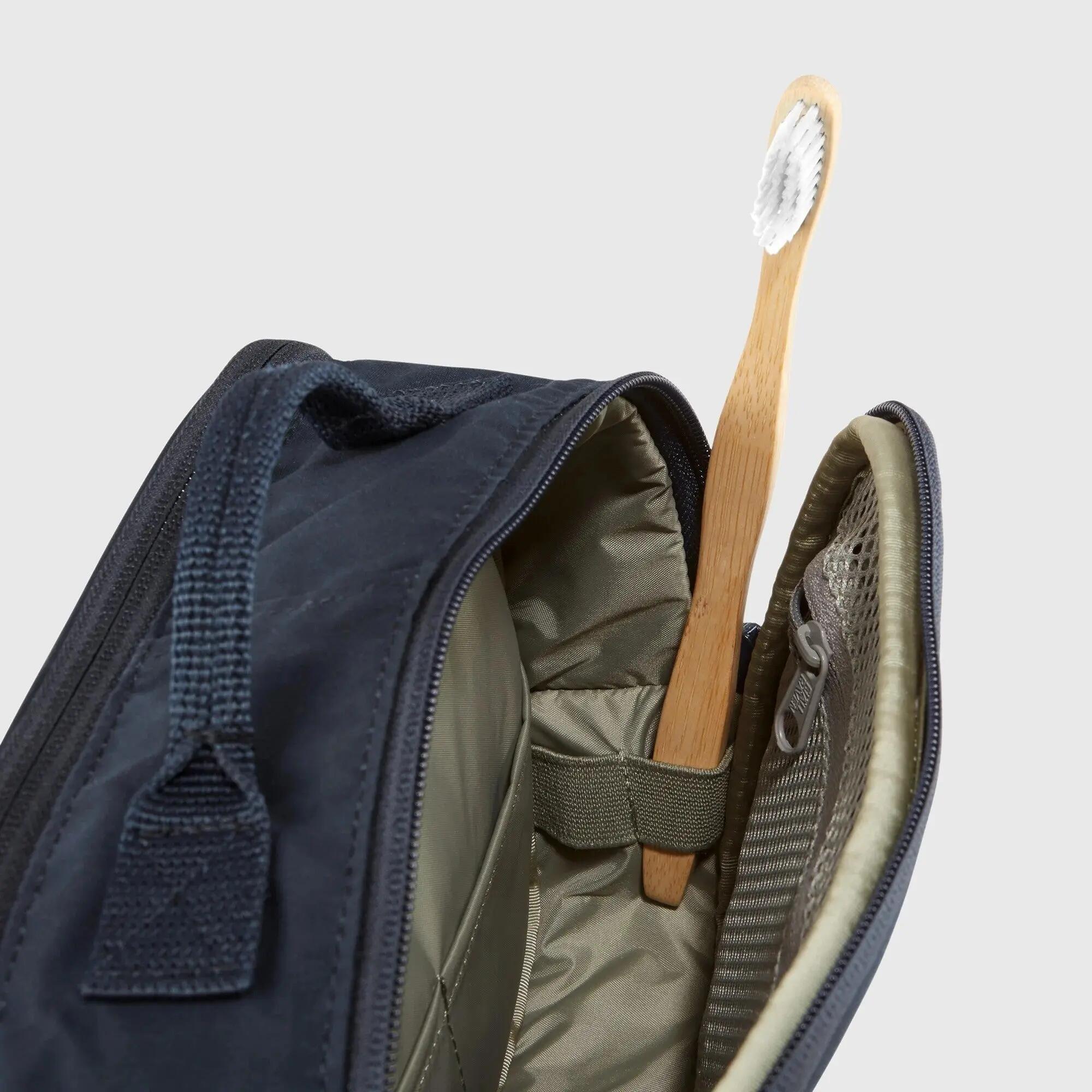 Kosmetyczka Fjallraven Kanken Toiletry Bag - navy 4/6