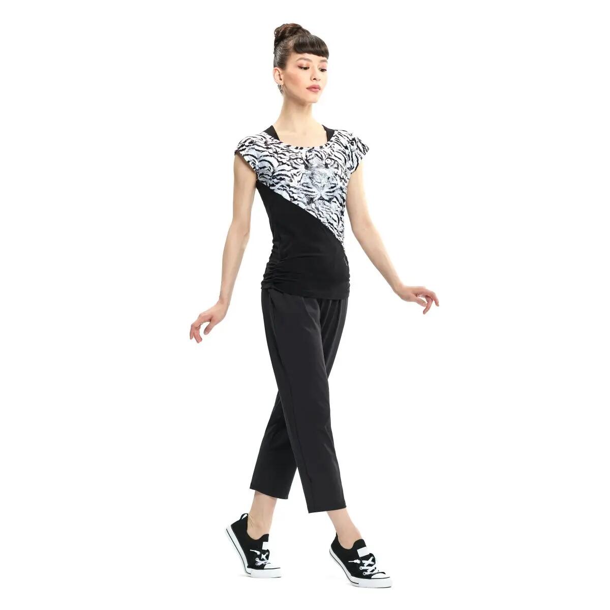 Functional Light and Soft Kurzarmshirt AET109LS 8/9