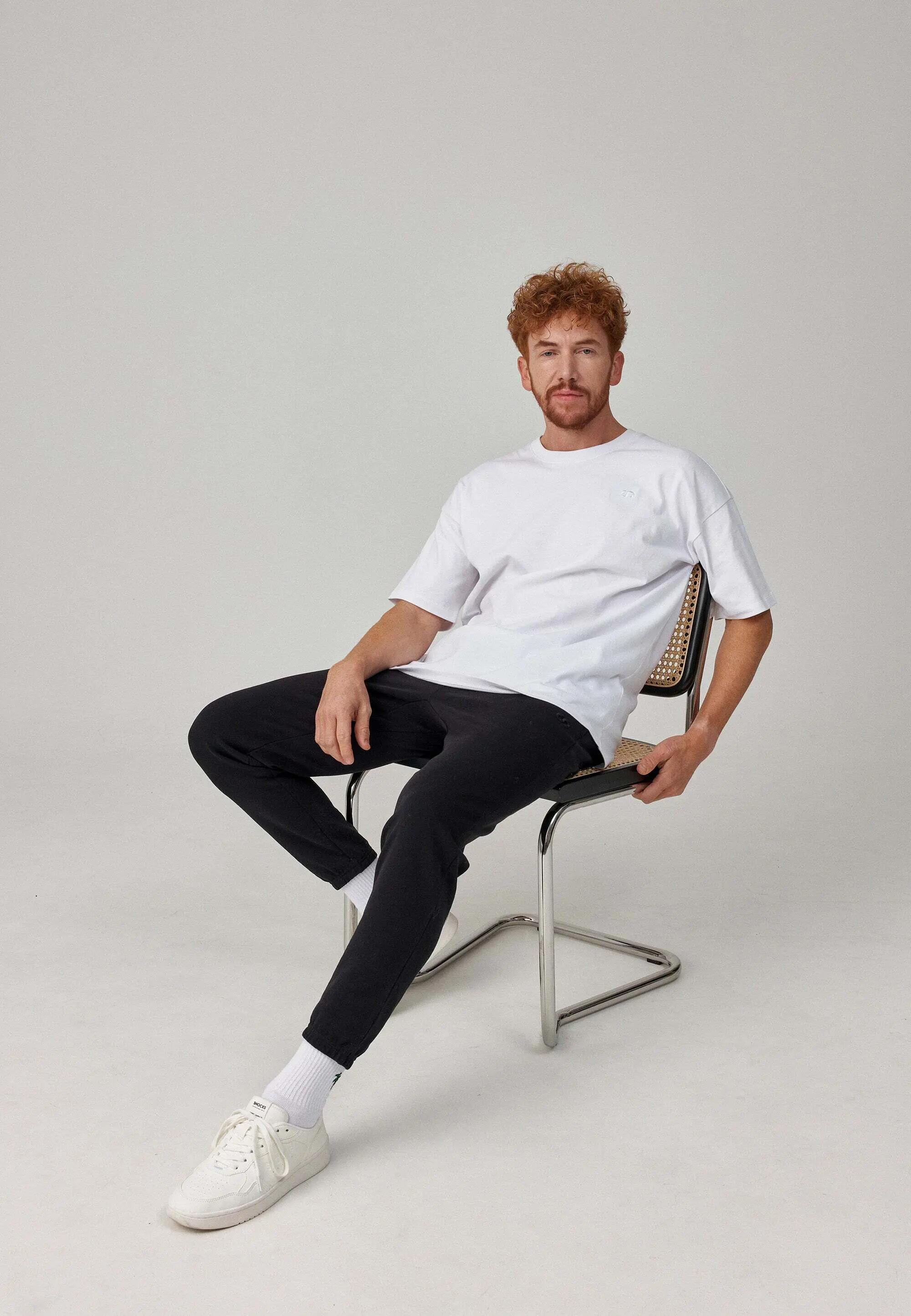 OVERSIZED T-SHIRT HERREN 8/8