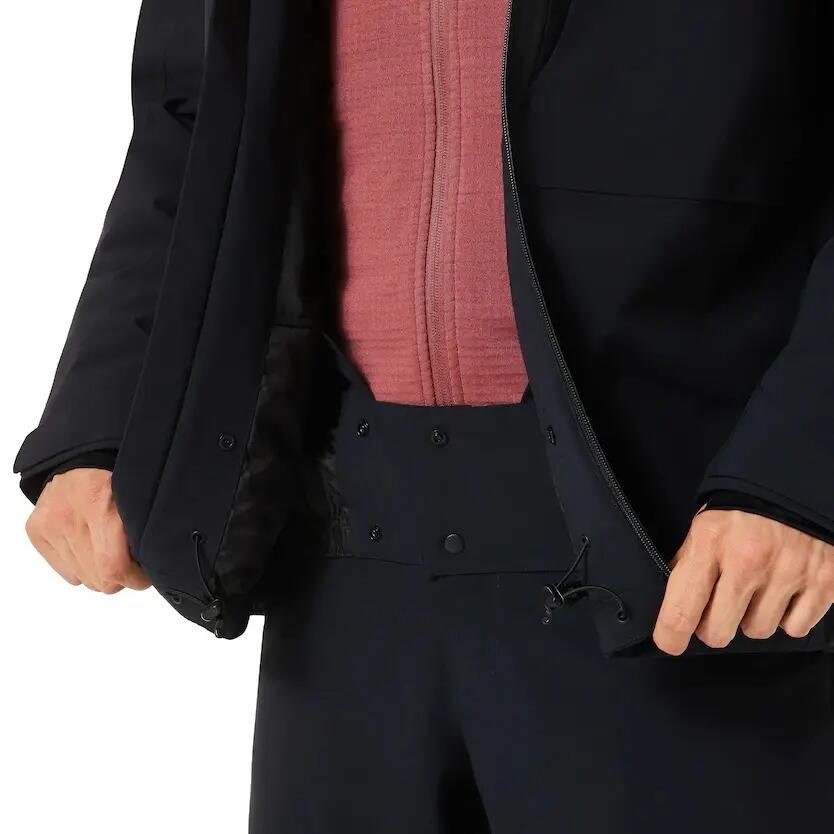Chaqueta Negra Oackley Canopy Insulated Jacket Black Cómoda y Repelente al Agua 8/9