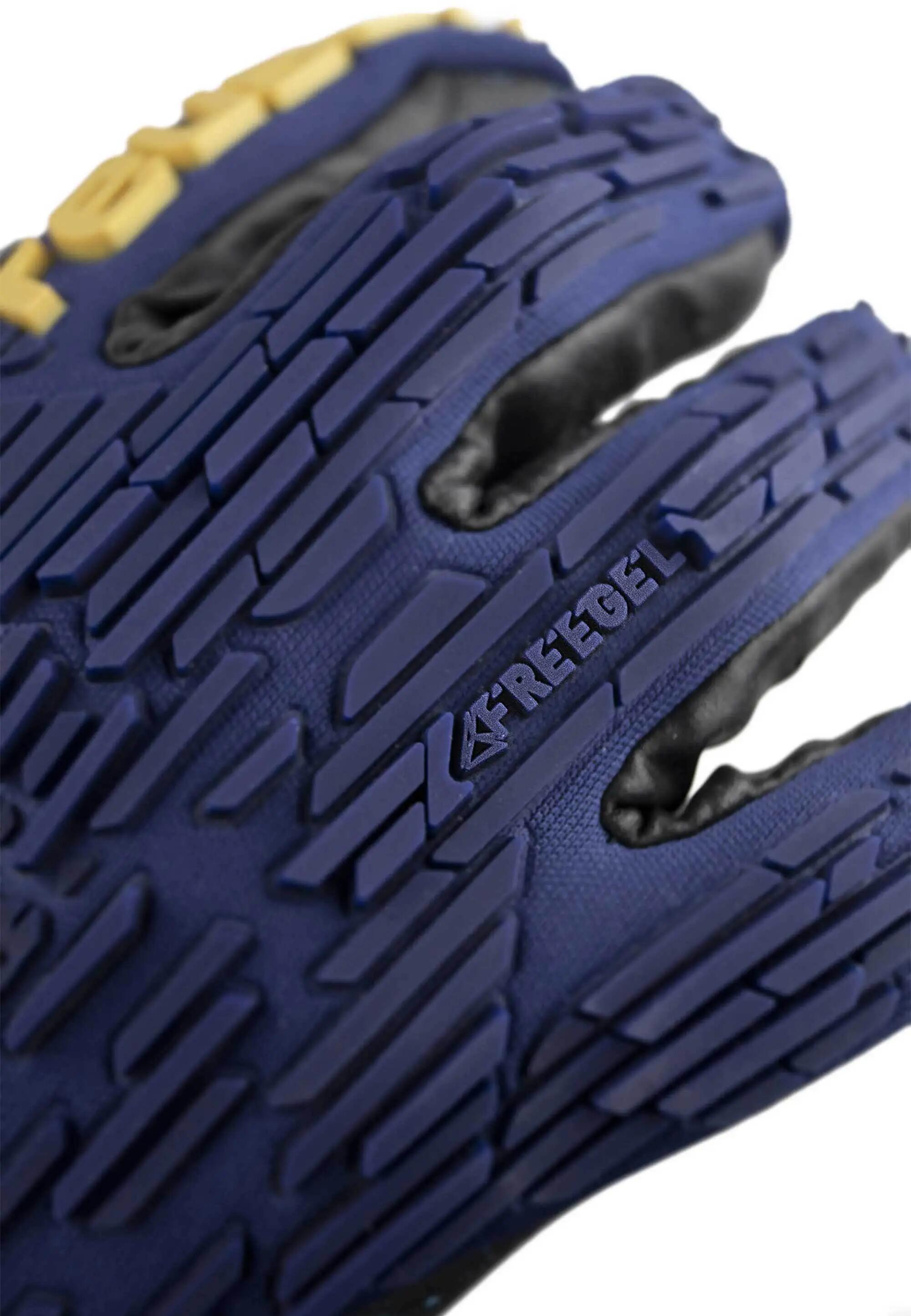 Gants de gardien Reusch Attrakt Freegel Fusion Goaliator 8/10