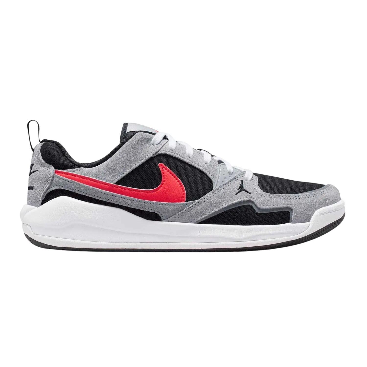Nike Mens Air Jordan CMFT Era Leather Basketball Shoes