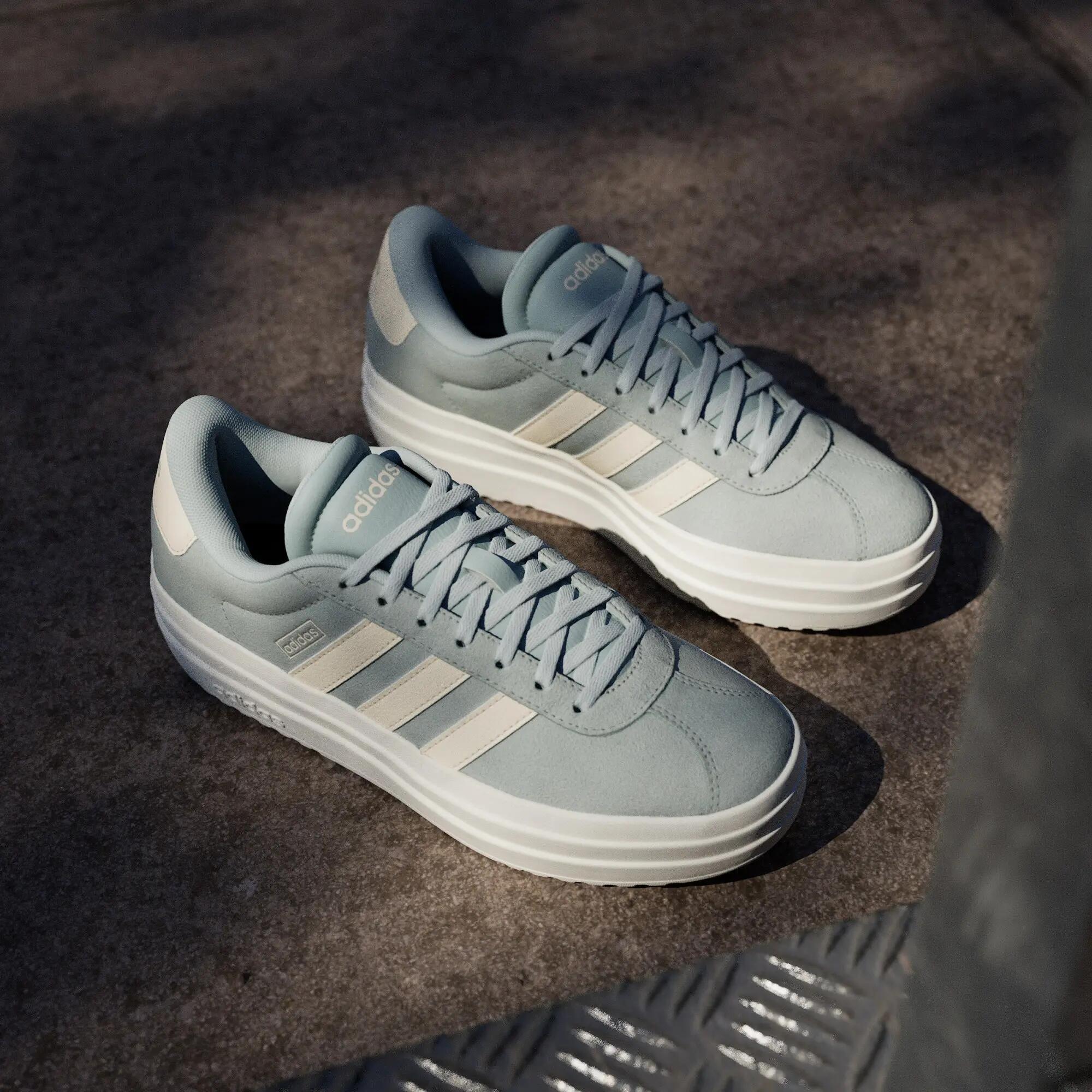 Chaussure VL Court Bold 11/16