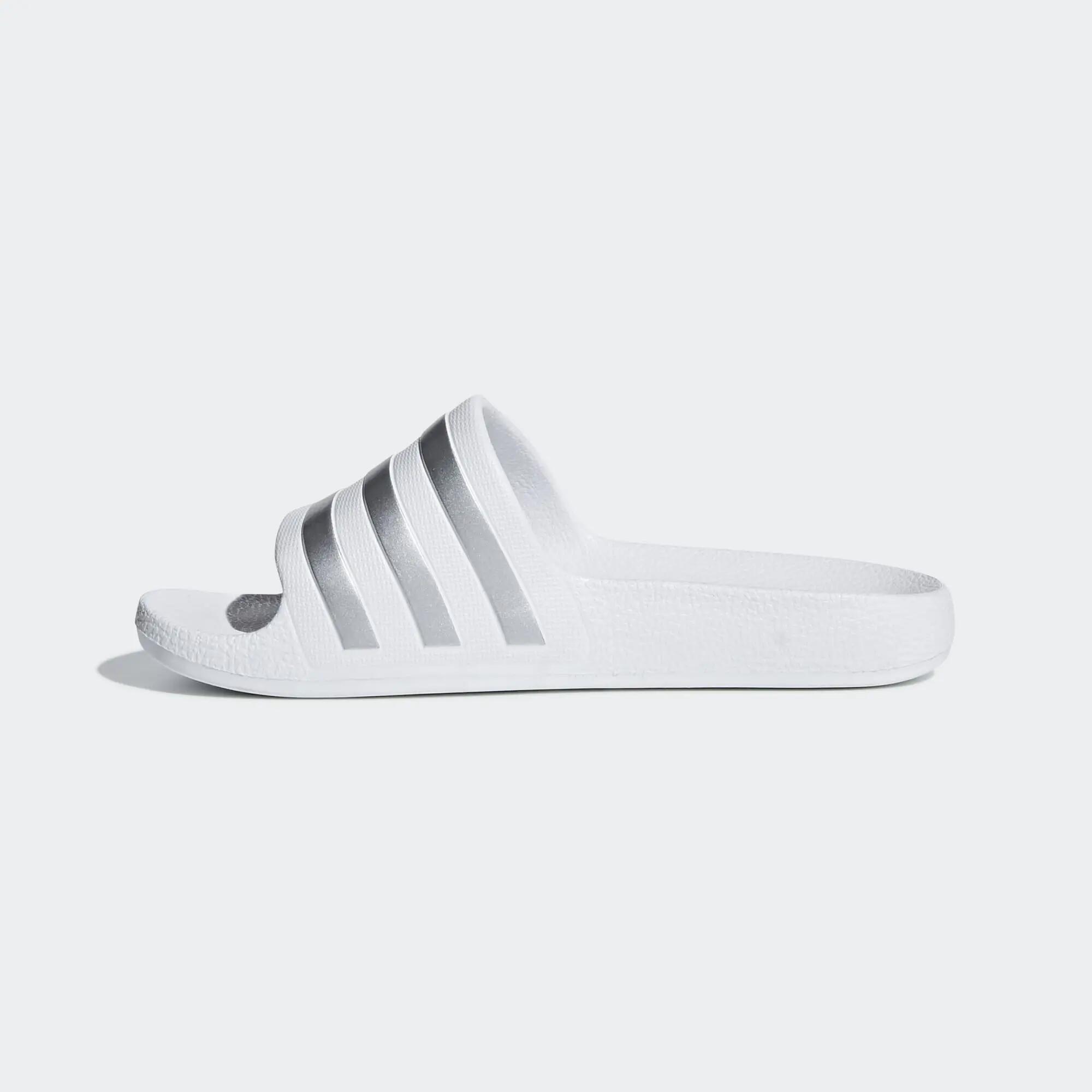 Claquette Adilette Aqua Enfants 8/15