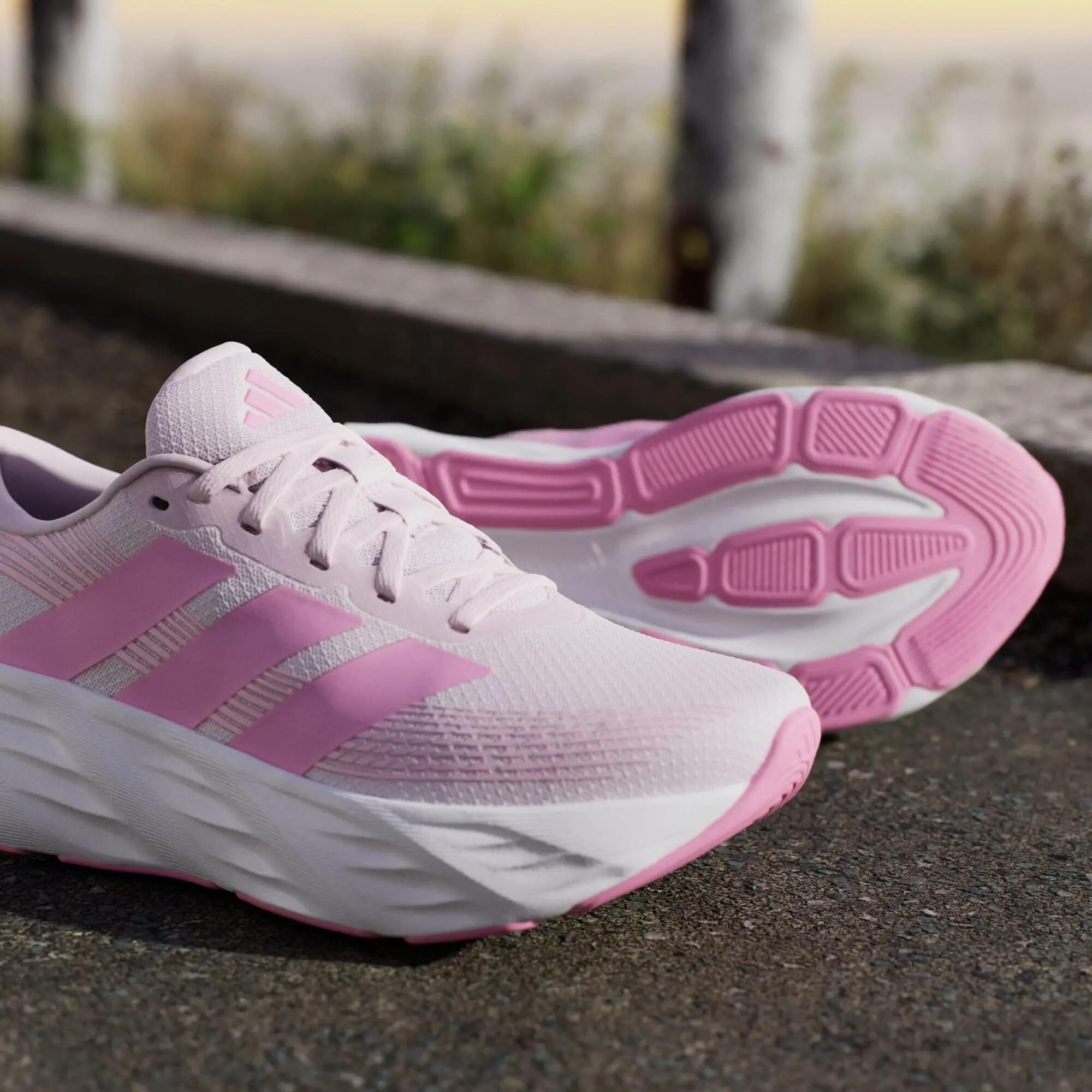 CHAUSSURE DE RUNNING GALAXY 8 15/15