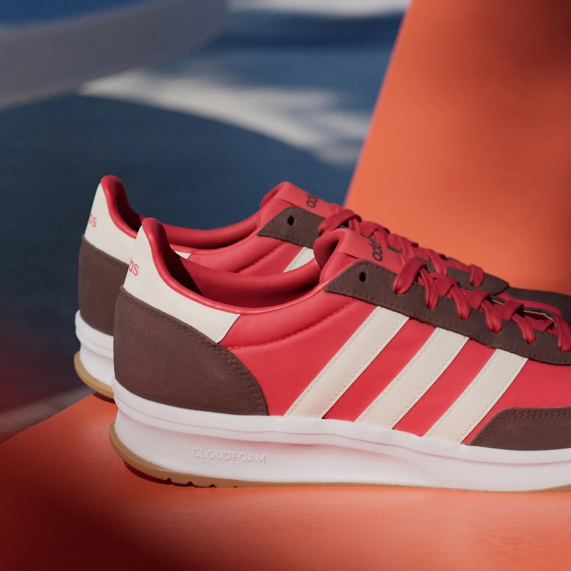 RUN 70s 2.0 Schuh 15/16