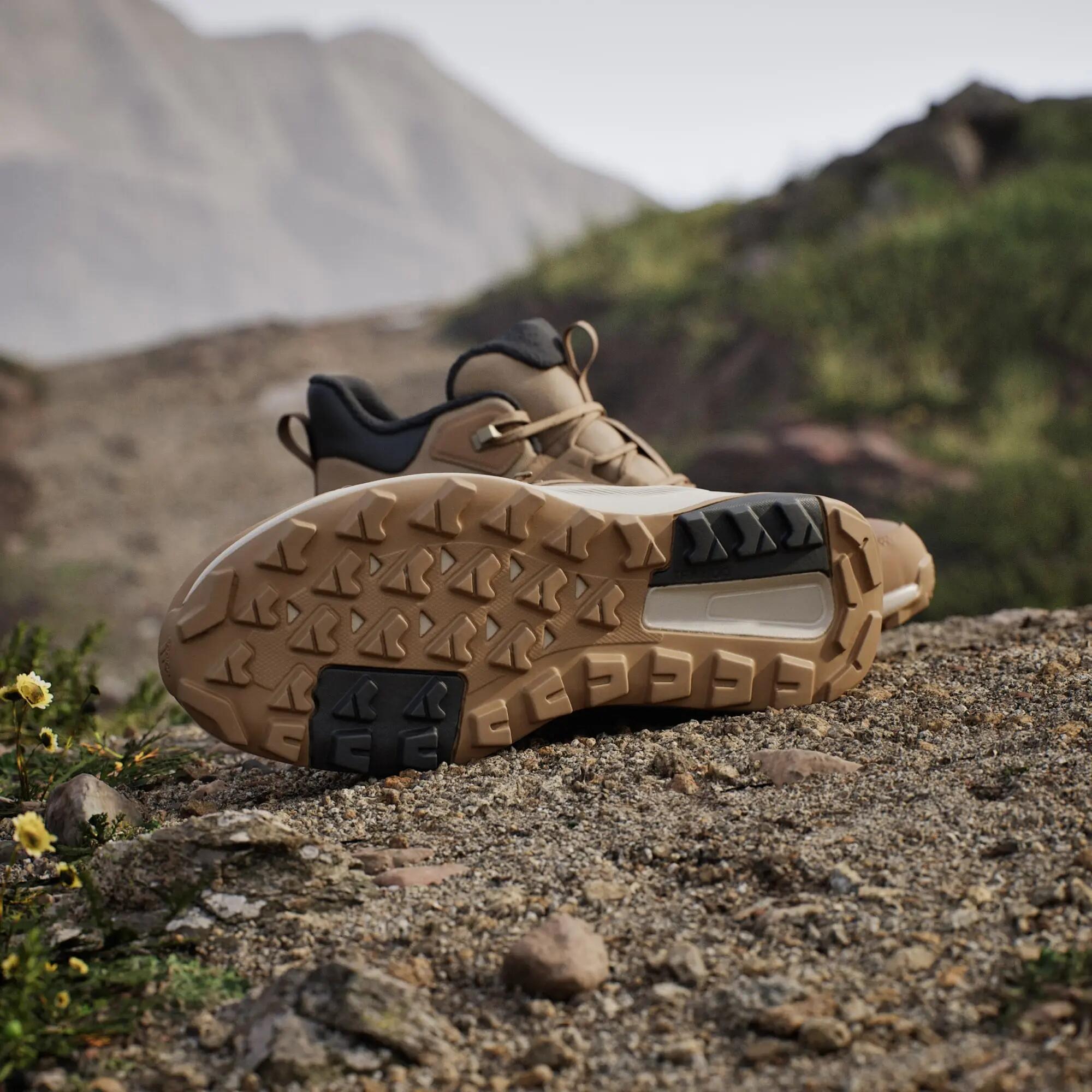 Terrex Anylander CLIMAWARM+ Wanderschuh 3/16