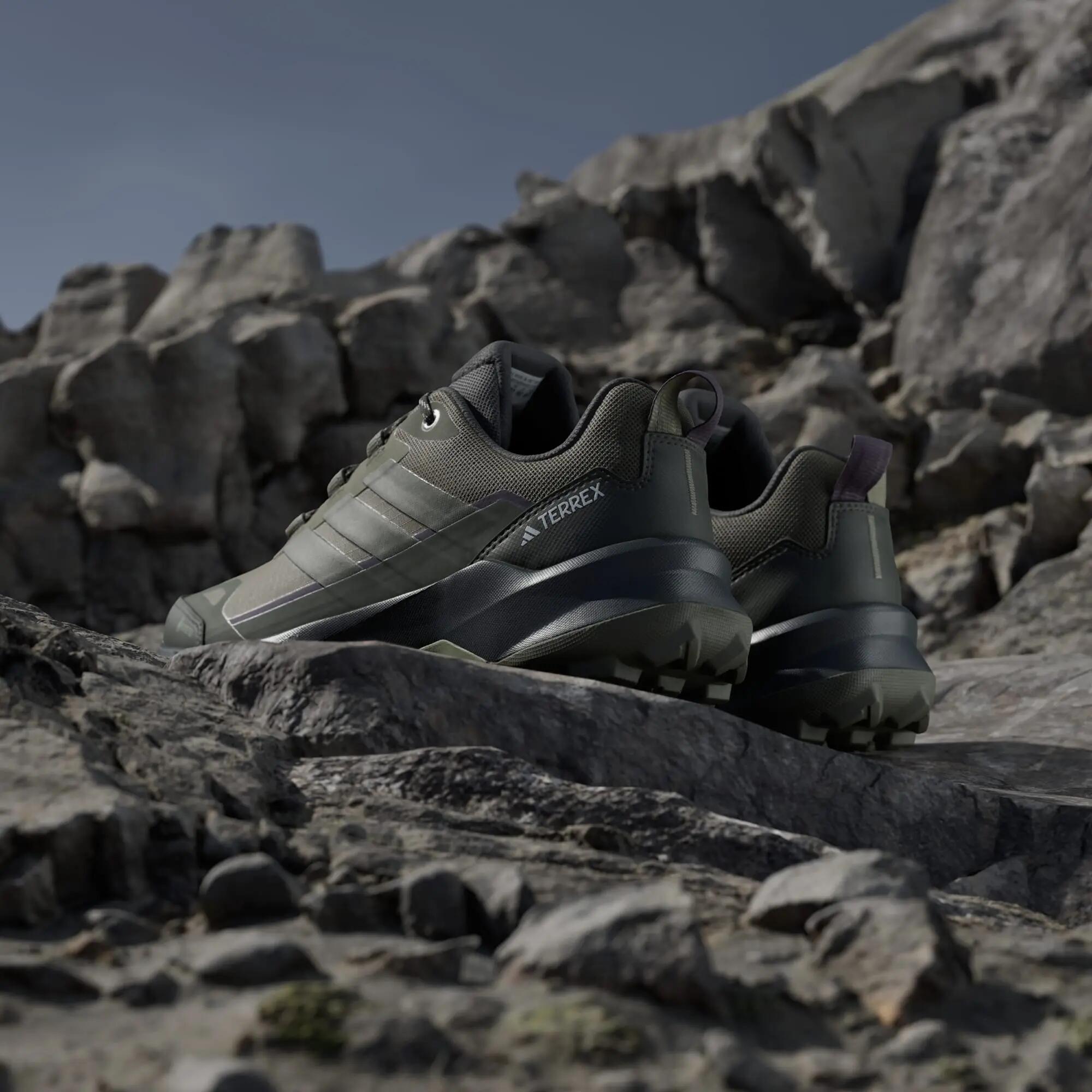 Turistické boty Terrex Skychaser AX5 GORE-TEX 12/16