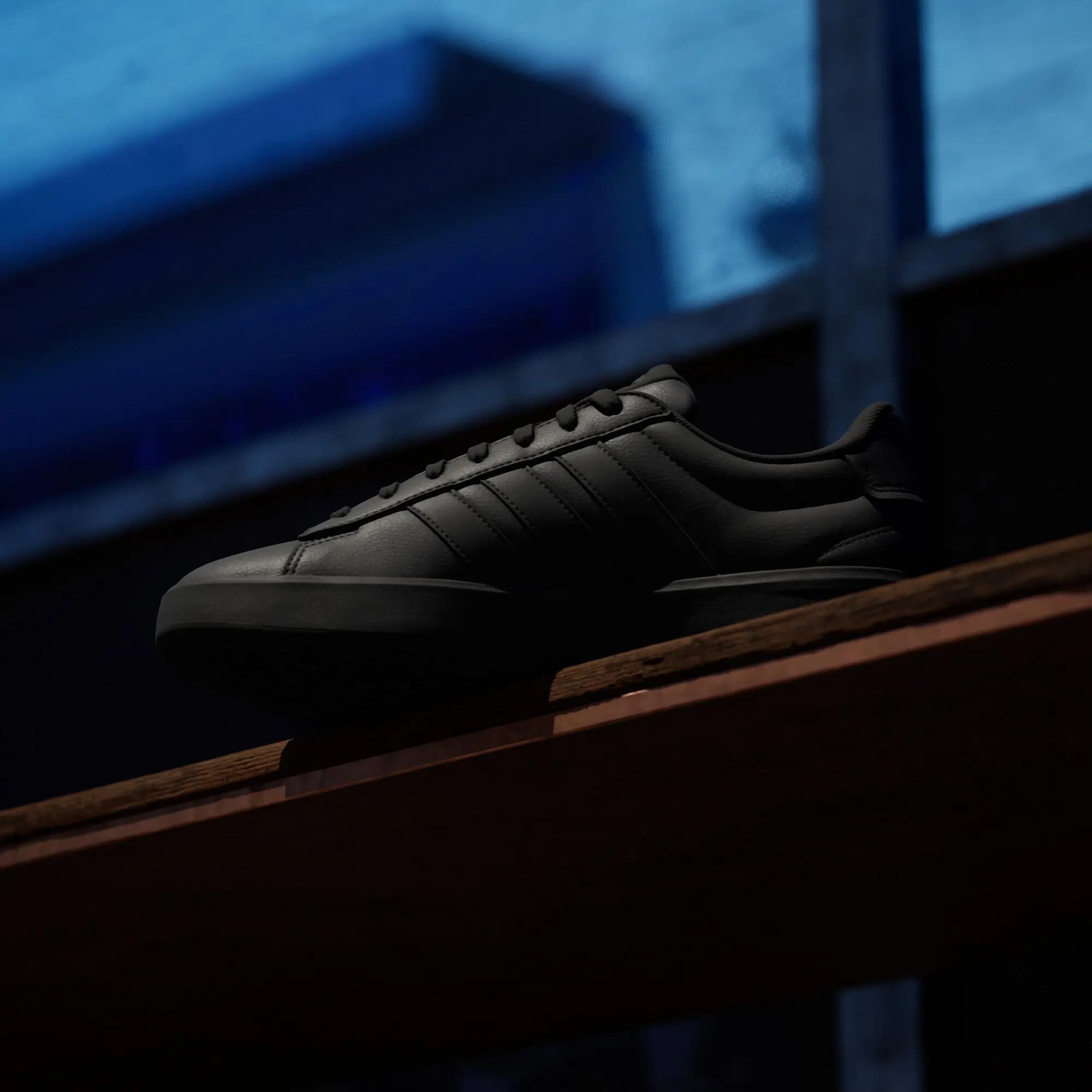 GRAND COURT 3.0 SCHUH 5/16