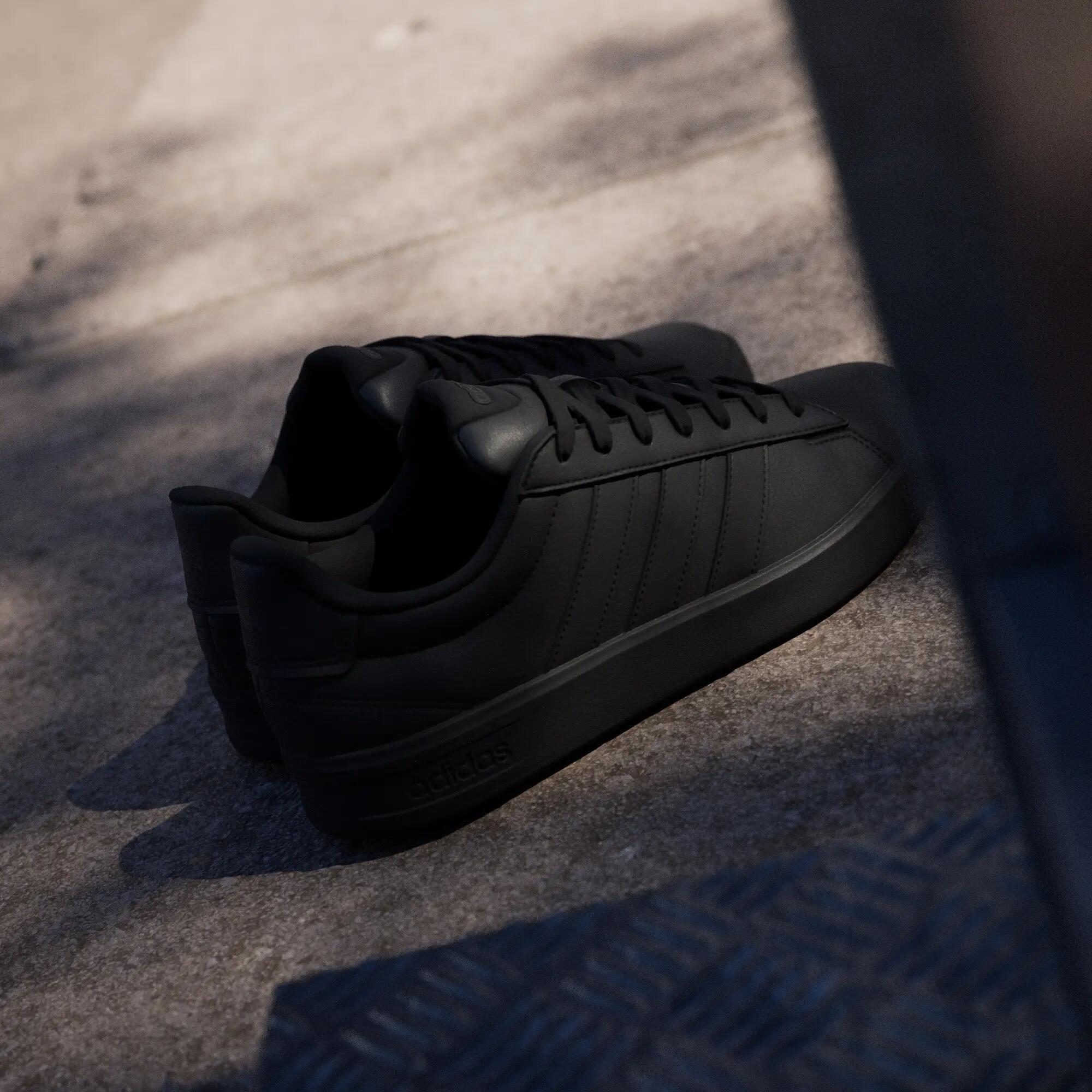 GRAND COURT 3.0 SCHUH 14/16