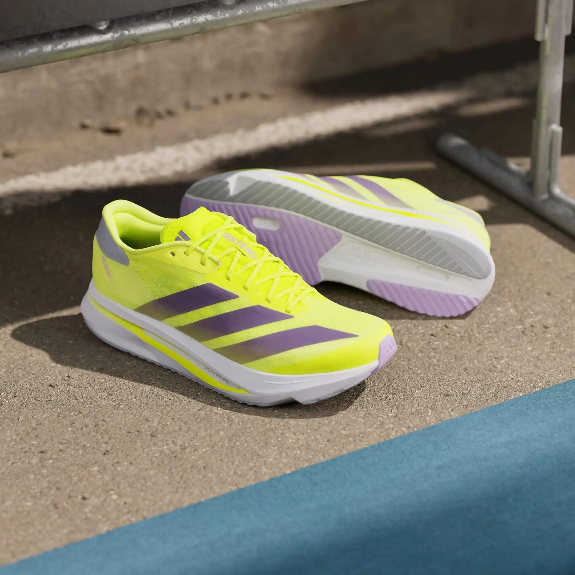 Sapatilhas Adizero SL 2 6/15