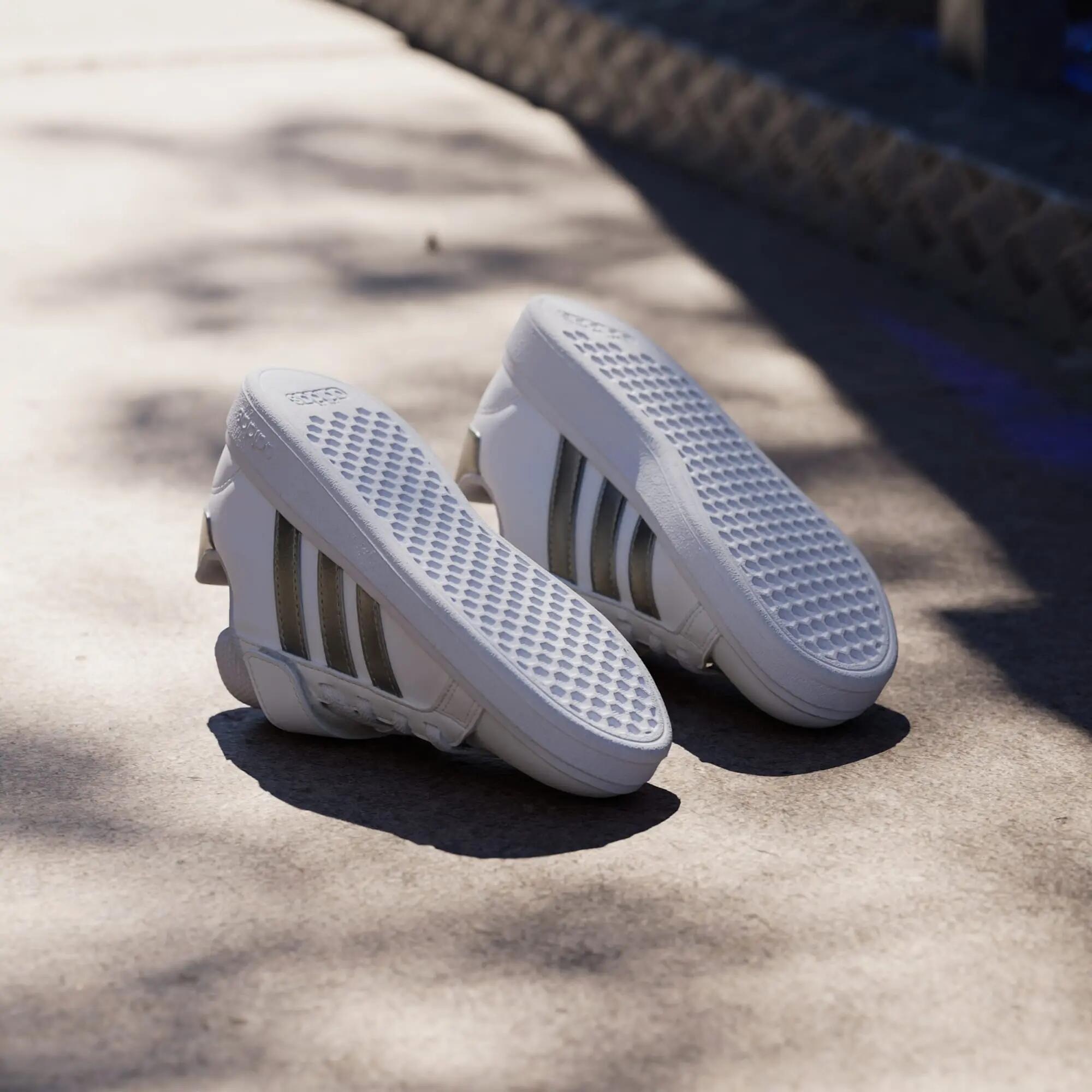 Grand Court 2.0 Kids Schuh 3/16