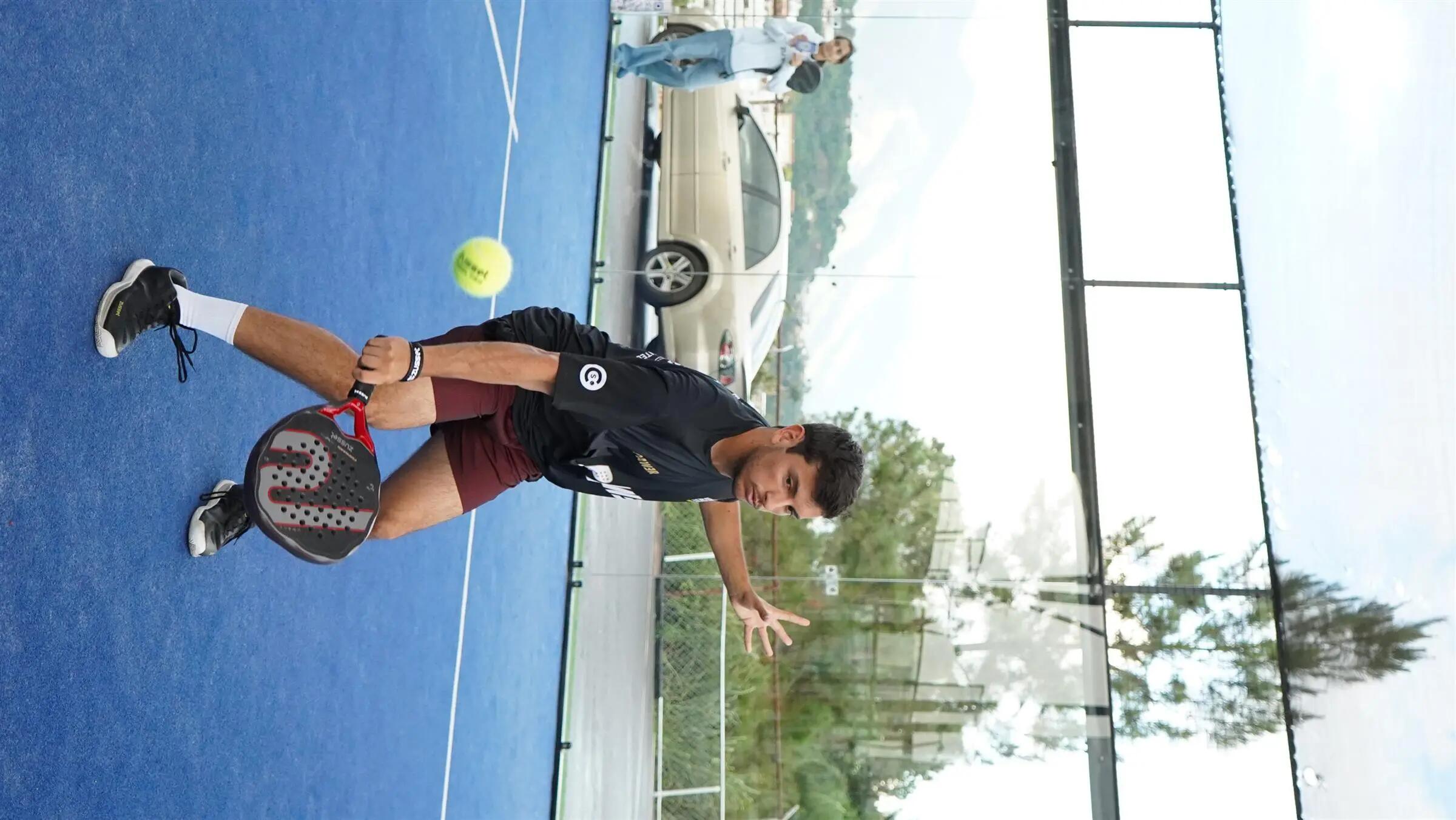Raquette de padel FORWARD 12K carbone, forme goutte, puissance et contrôle 12/15
