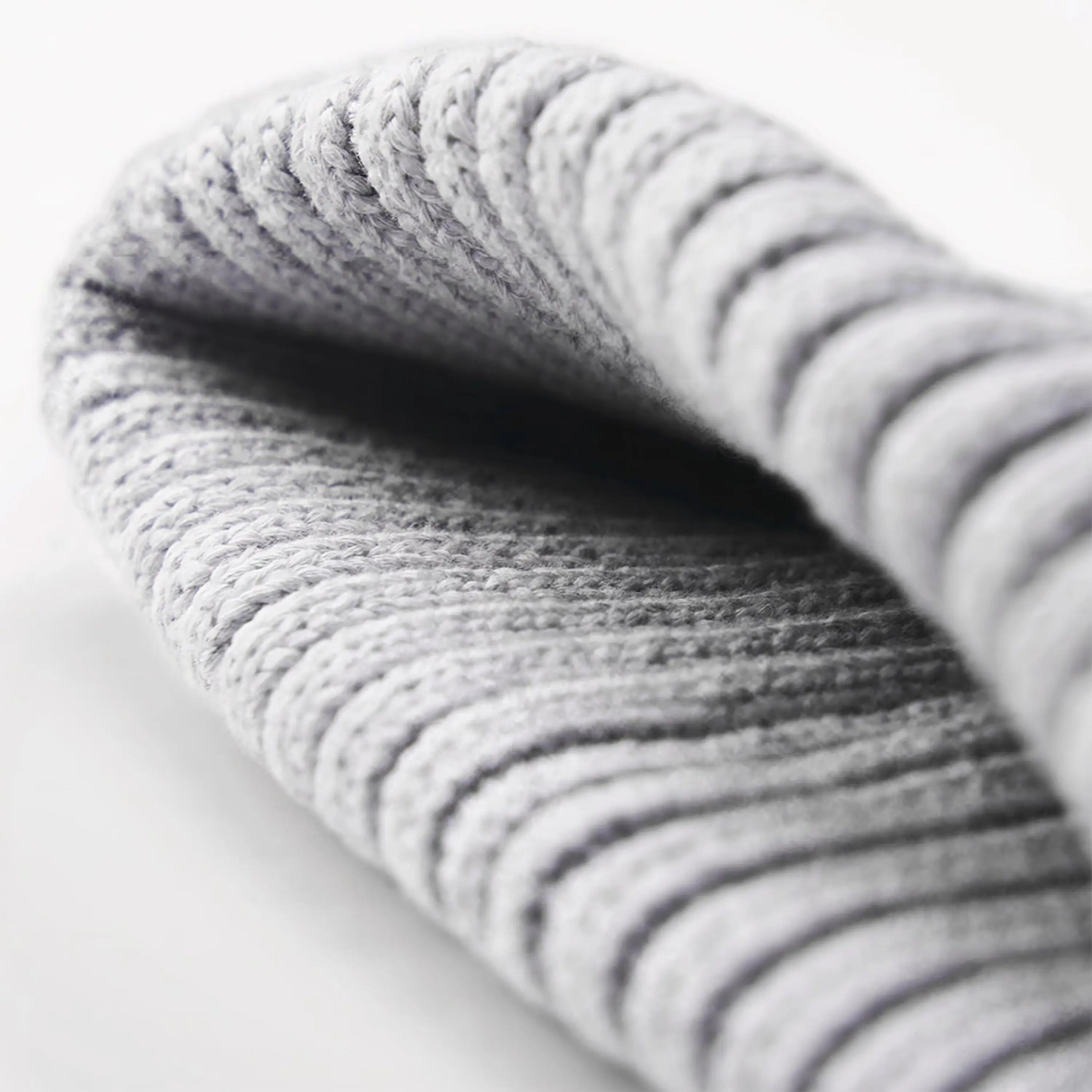 Bonnet enfant en coton biologique - Cloud Grey - One Size 2/2