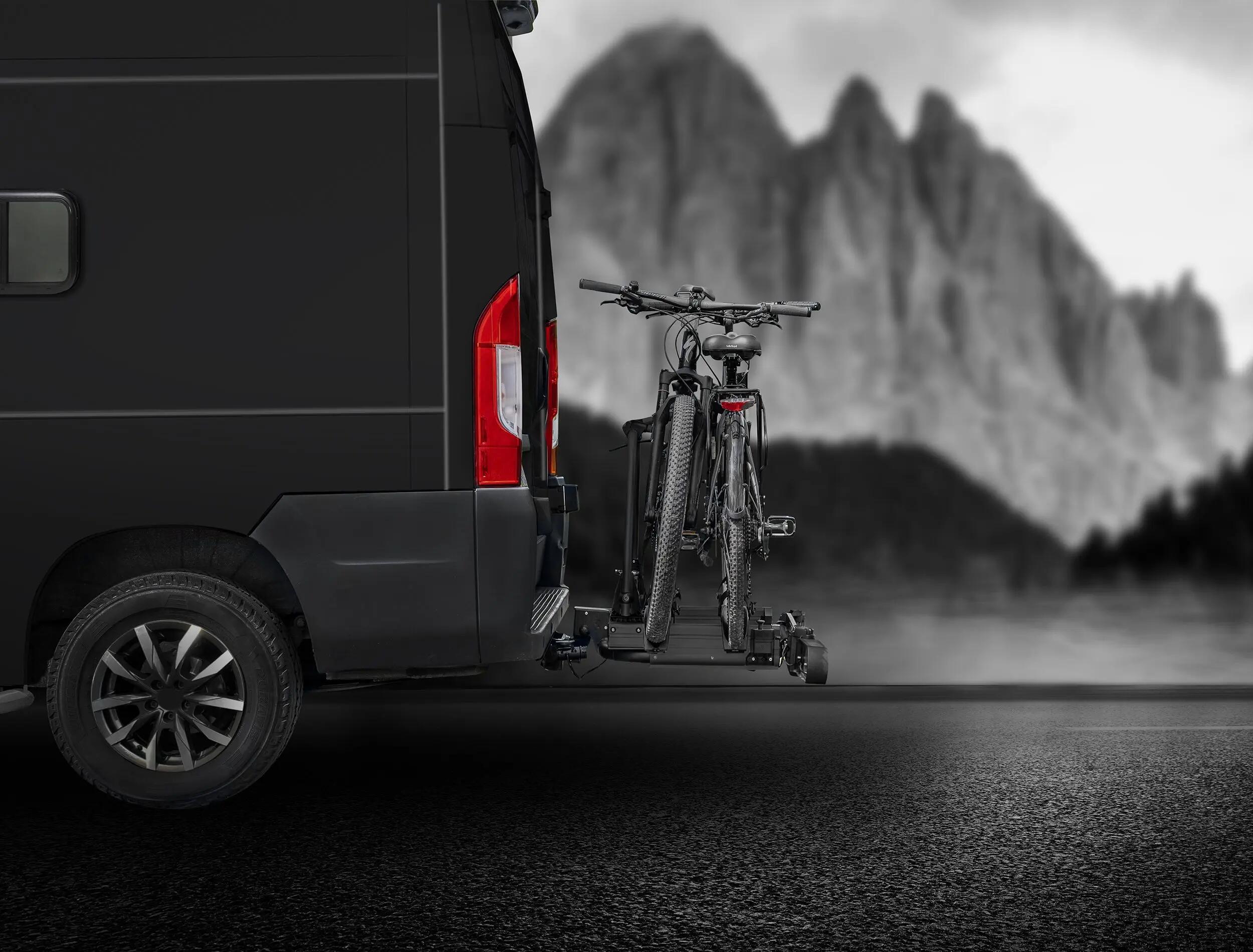 FIETSENREK 2 FIETSEN SD260 ZWART EUFAB SPECIAAL VOOR DRAAIDEUREN 2/12