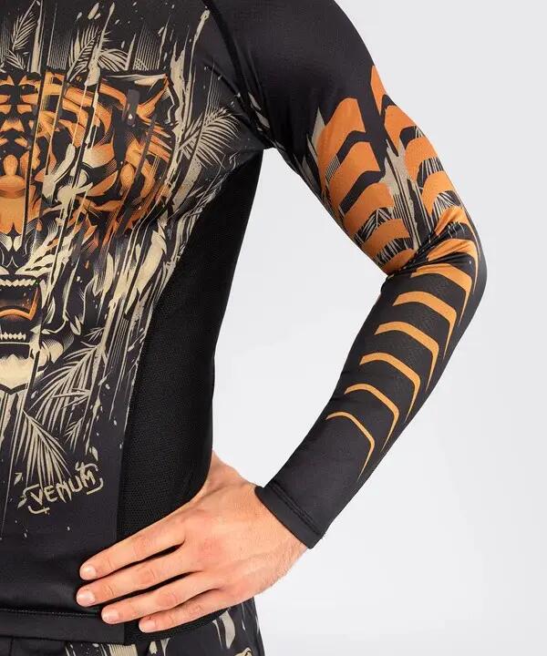 Venum Rashguard Tiger de manga larga negro/naranja neón M 6/7