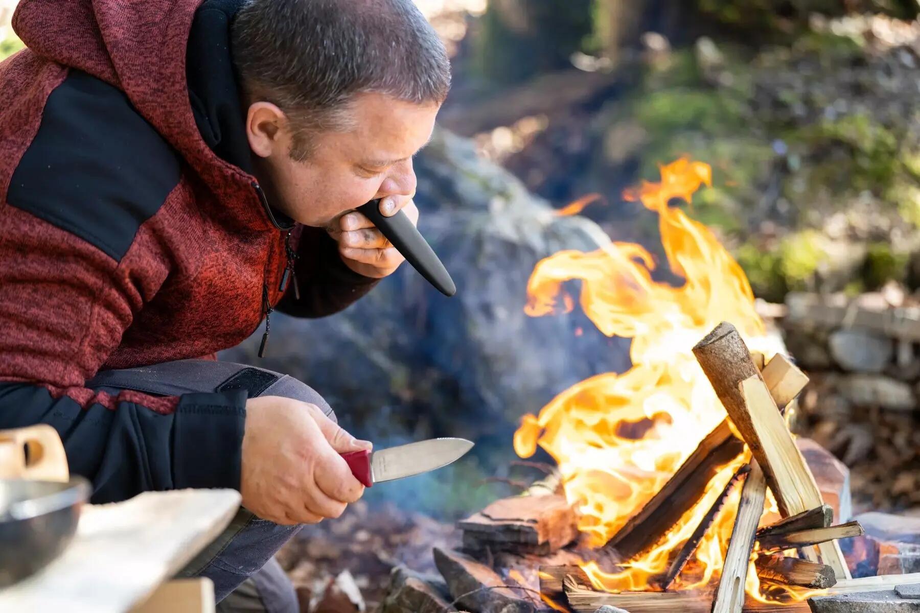 Cutit - outdoor - Maner Thermoplastic Venture - rosu 3/5