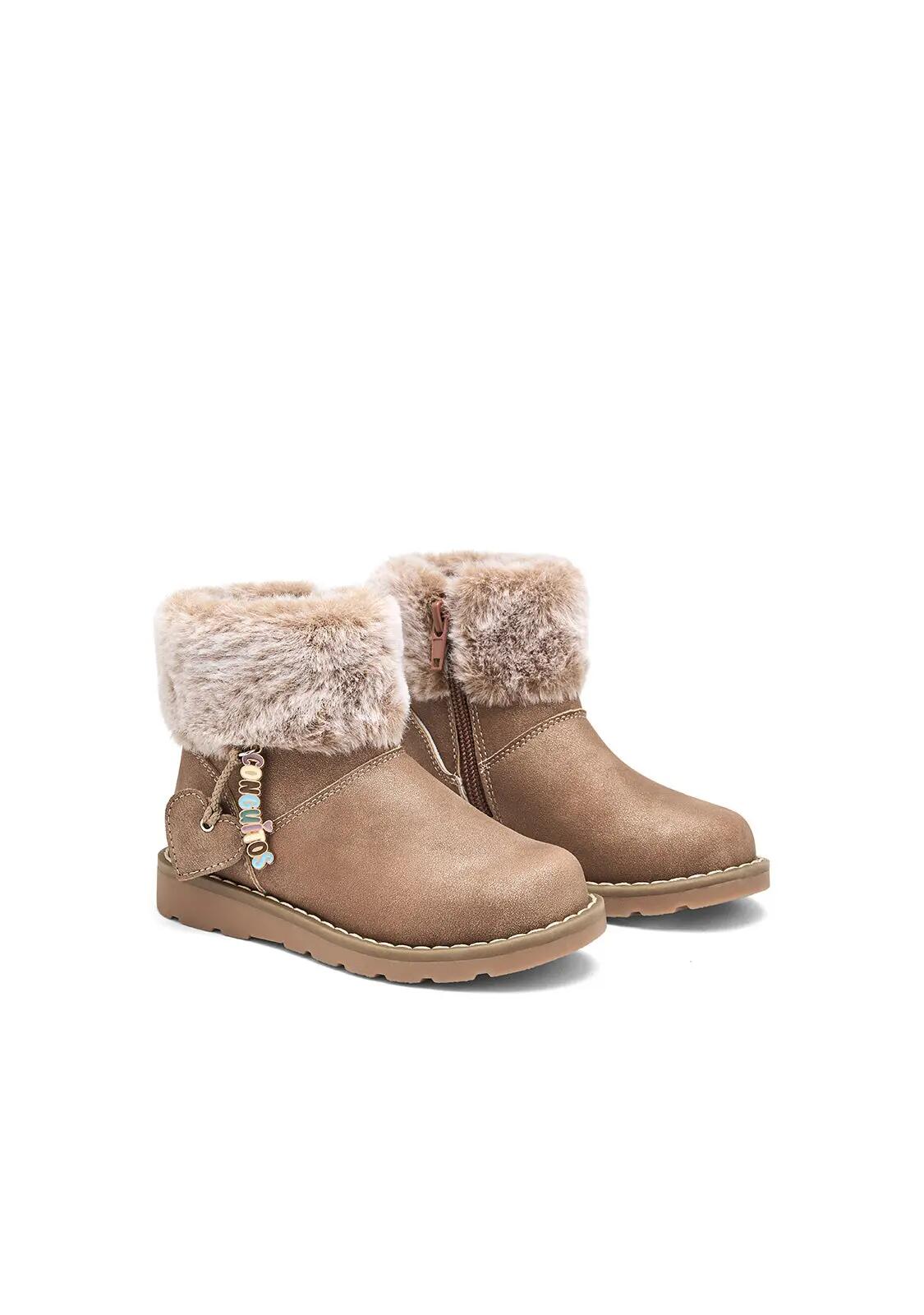 Botines De Niña Con Pelo Y Adorno 2/4