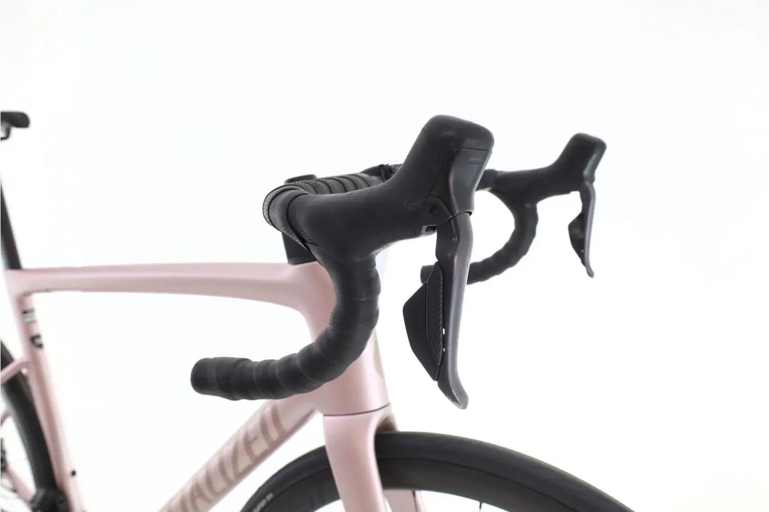 Segunda Vida · Bicicleta estrada ·  Tarmac SL8 Di2 12V · Muito bom estado 6/8