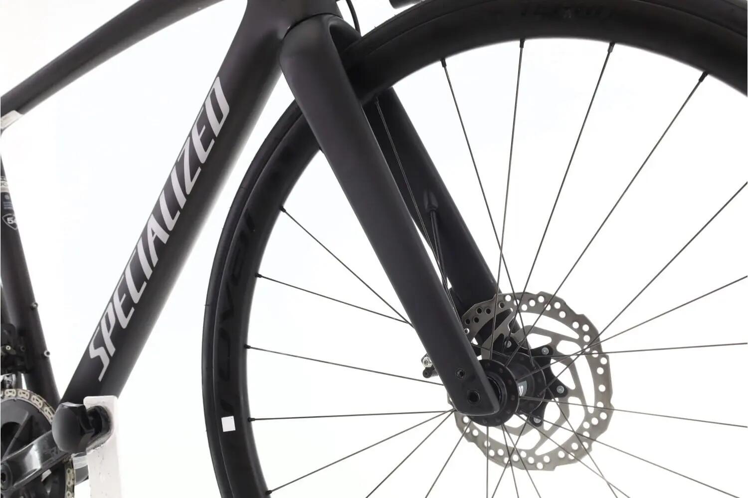 Vélo de route reconditionné ·  Roubaix Expert AXS 12V · Très bon état 5/8