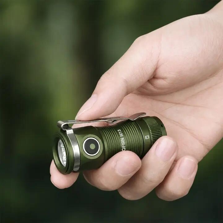 Latarka turystyczna Sofirn SC13 1300 lm, magnetyczna, USB-C 2/7